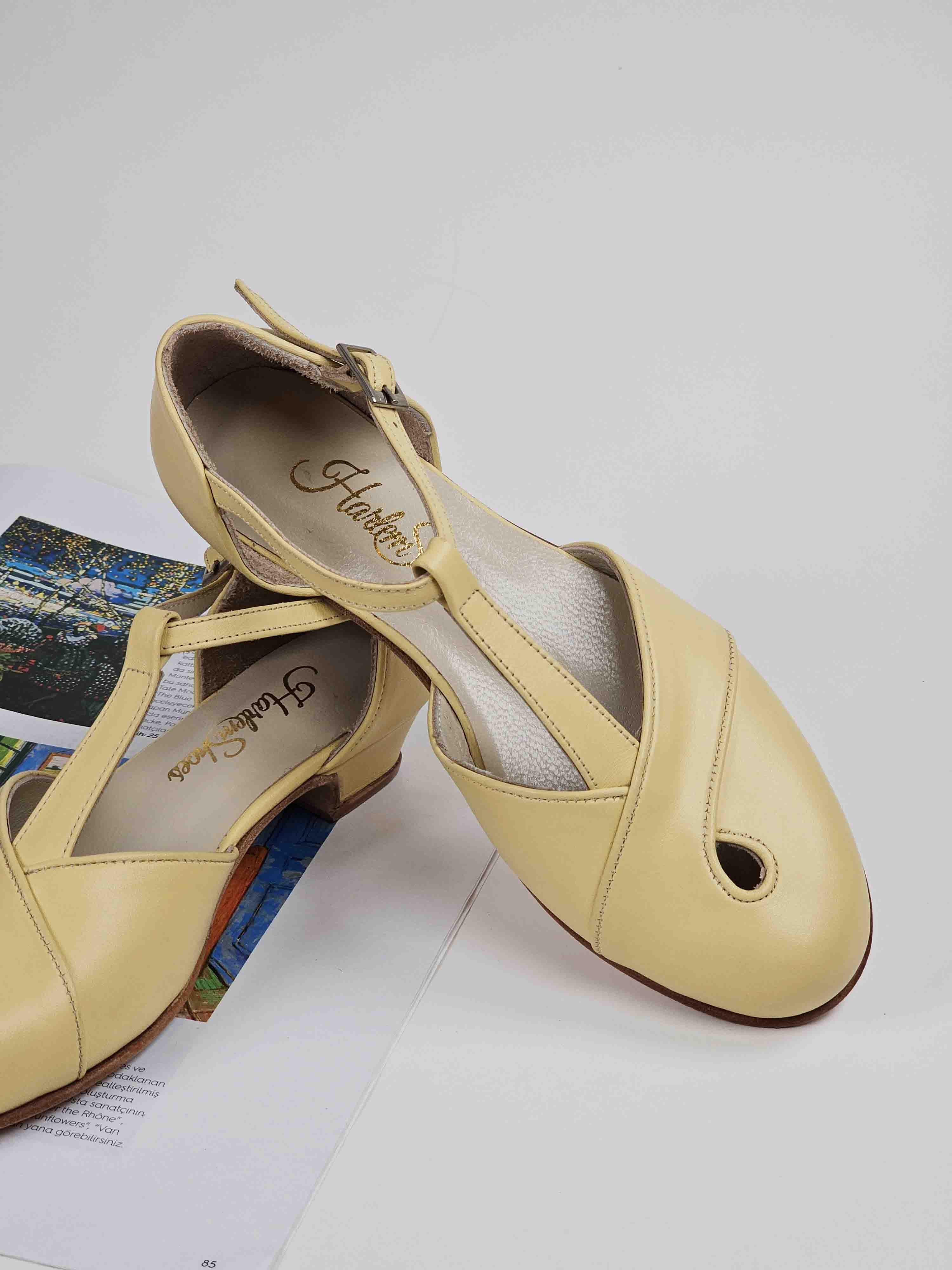 Muse Lemon Yellow Leather 4 cm heel
