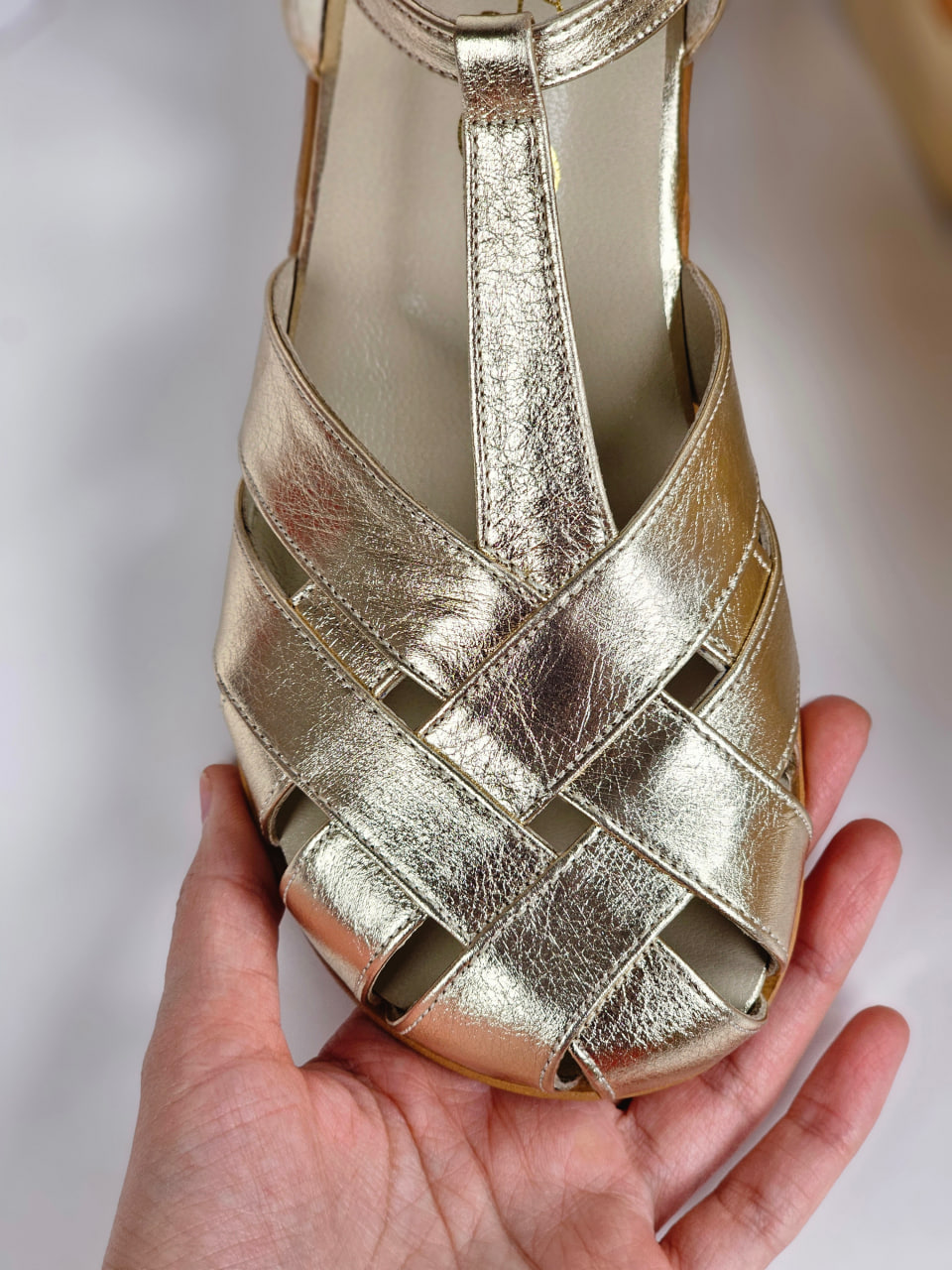 Barefoot Summer Platinum Gold Leather 1.5 cm heel