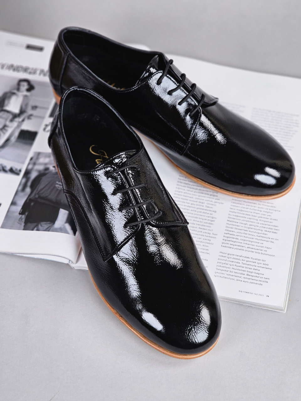 Frankie Soft Black Polished Leather 1 cm heel