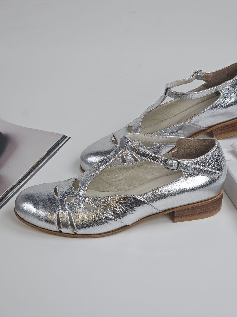 Spring Silver Leather 2 cm heel
