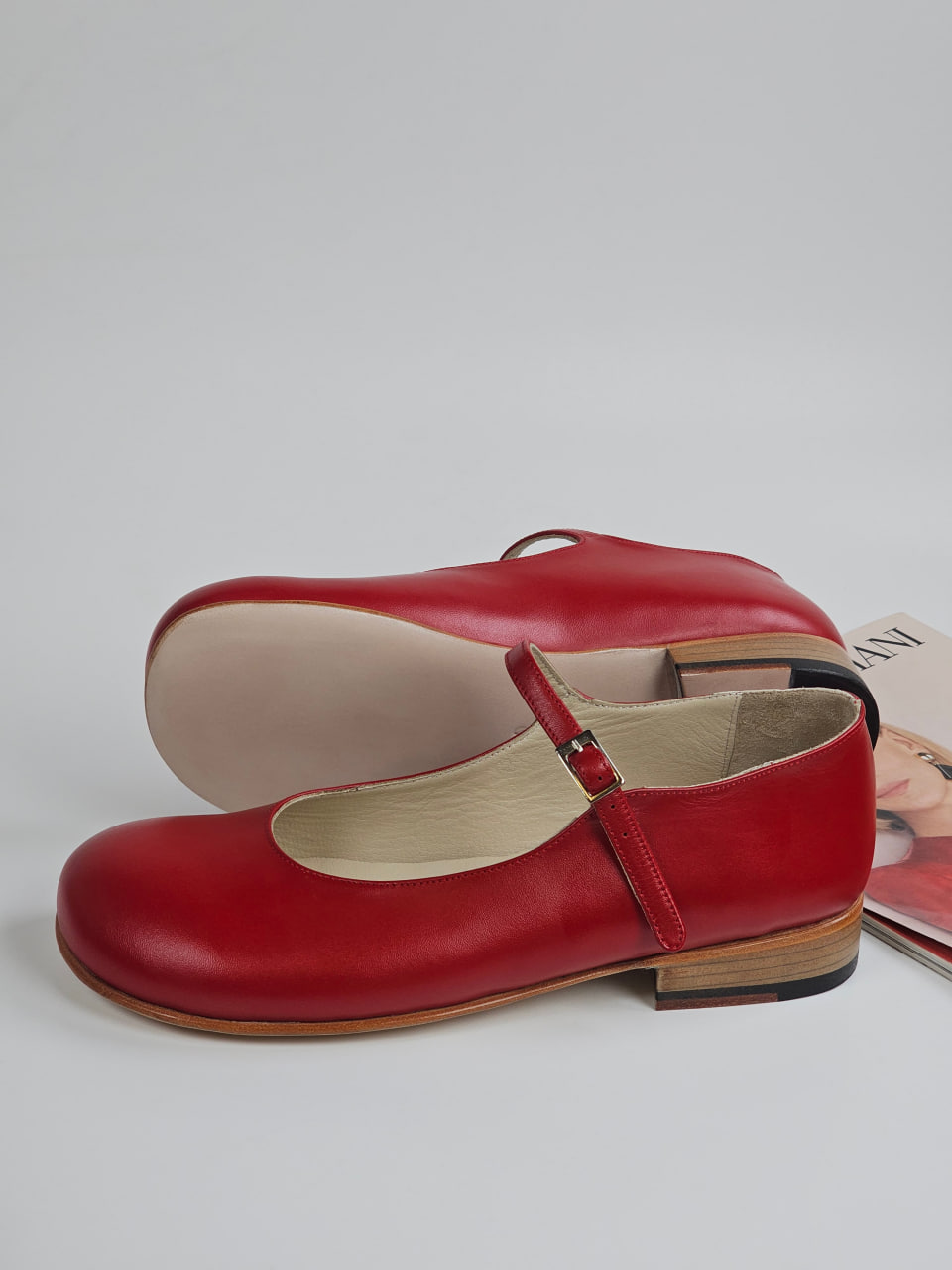 Barefoot Mary Jane Red Leather 2 cm heel