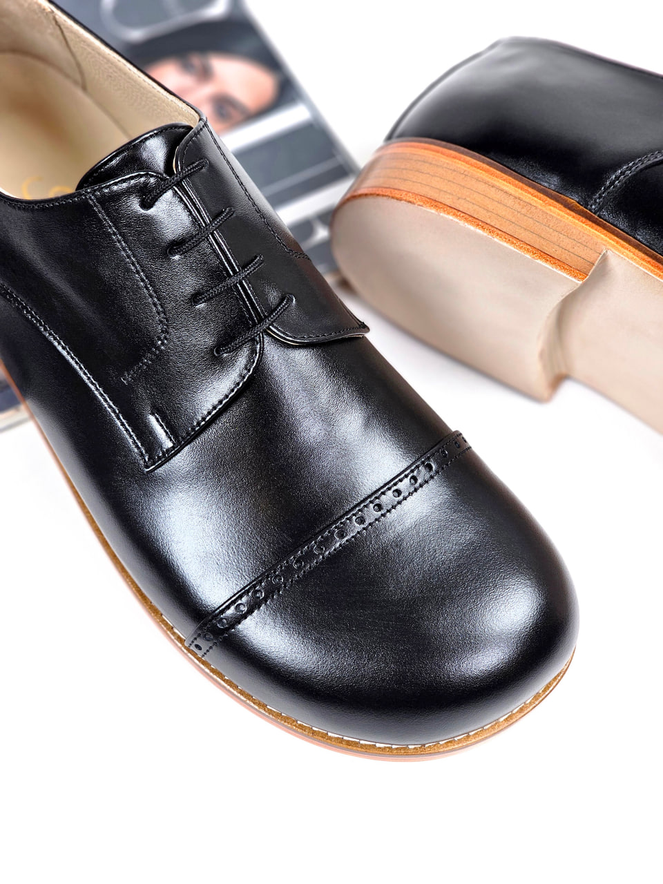 Barefoot California Black Leather 2 cm heel