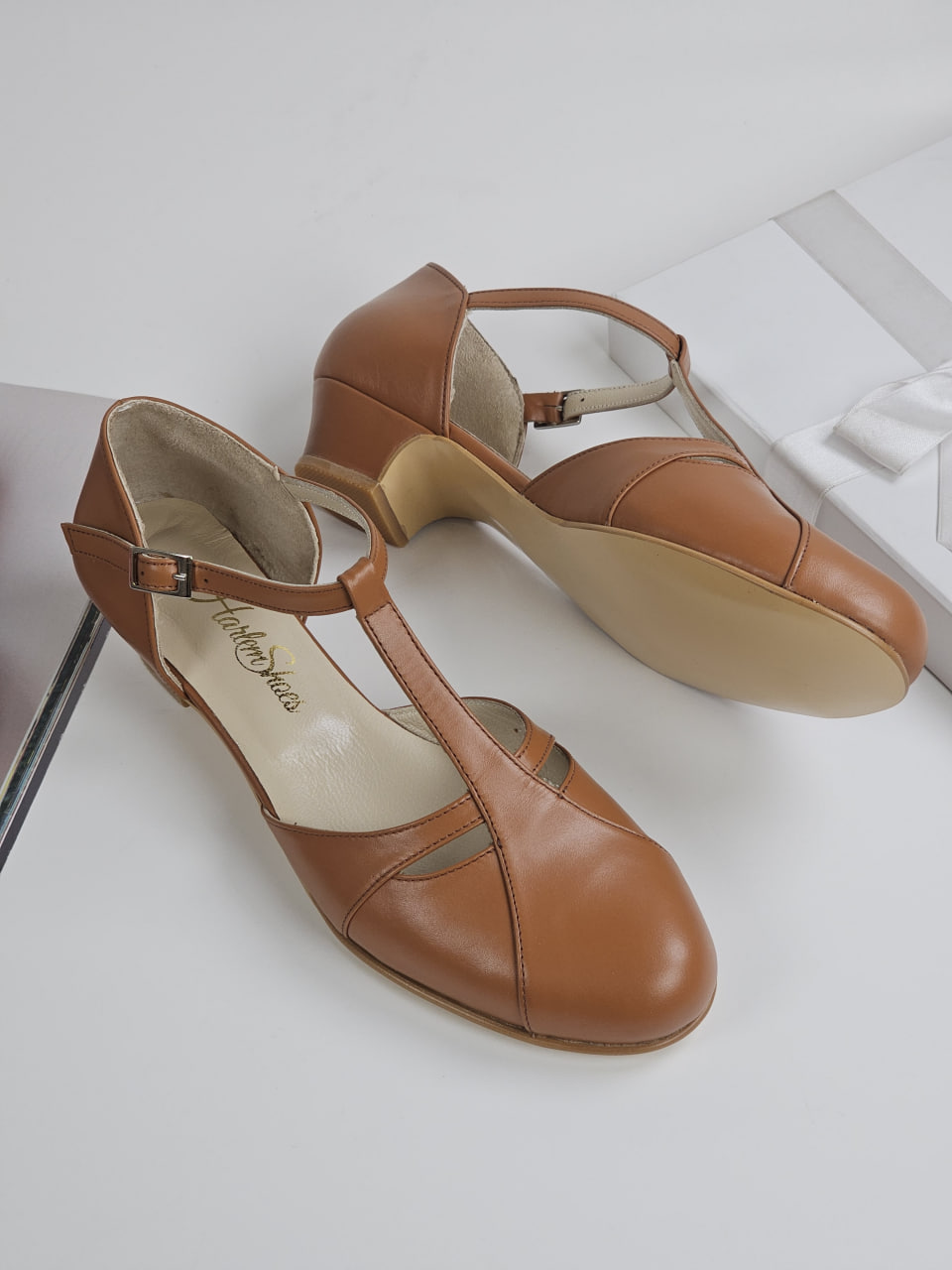 Isabel Light Brown Leather 3 cm heel