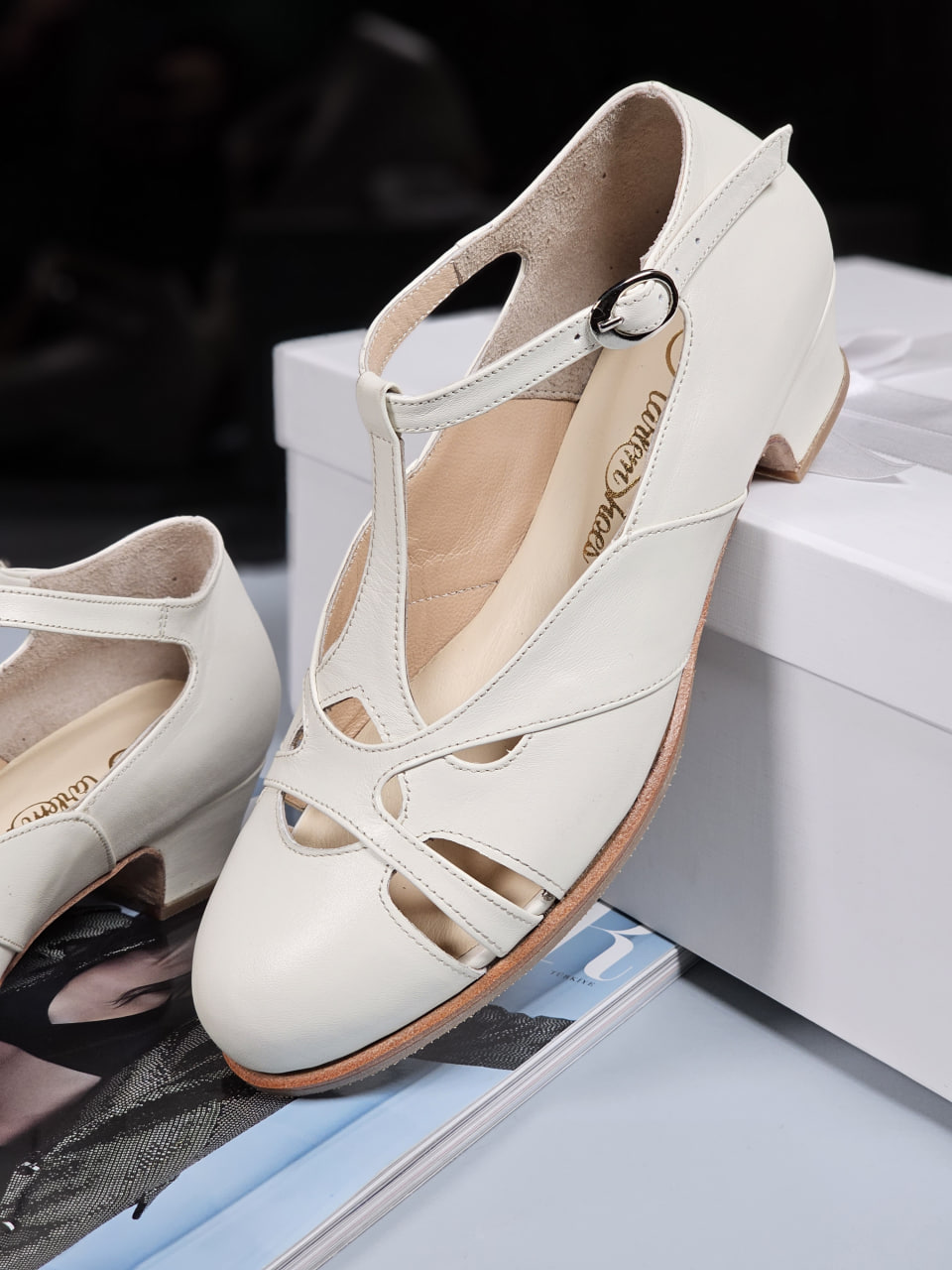 Spring Broken White Leather 4 cm heel