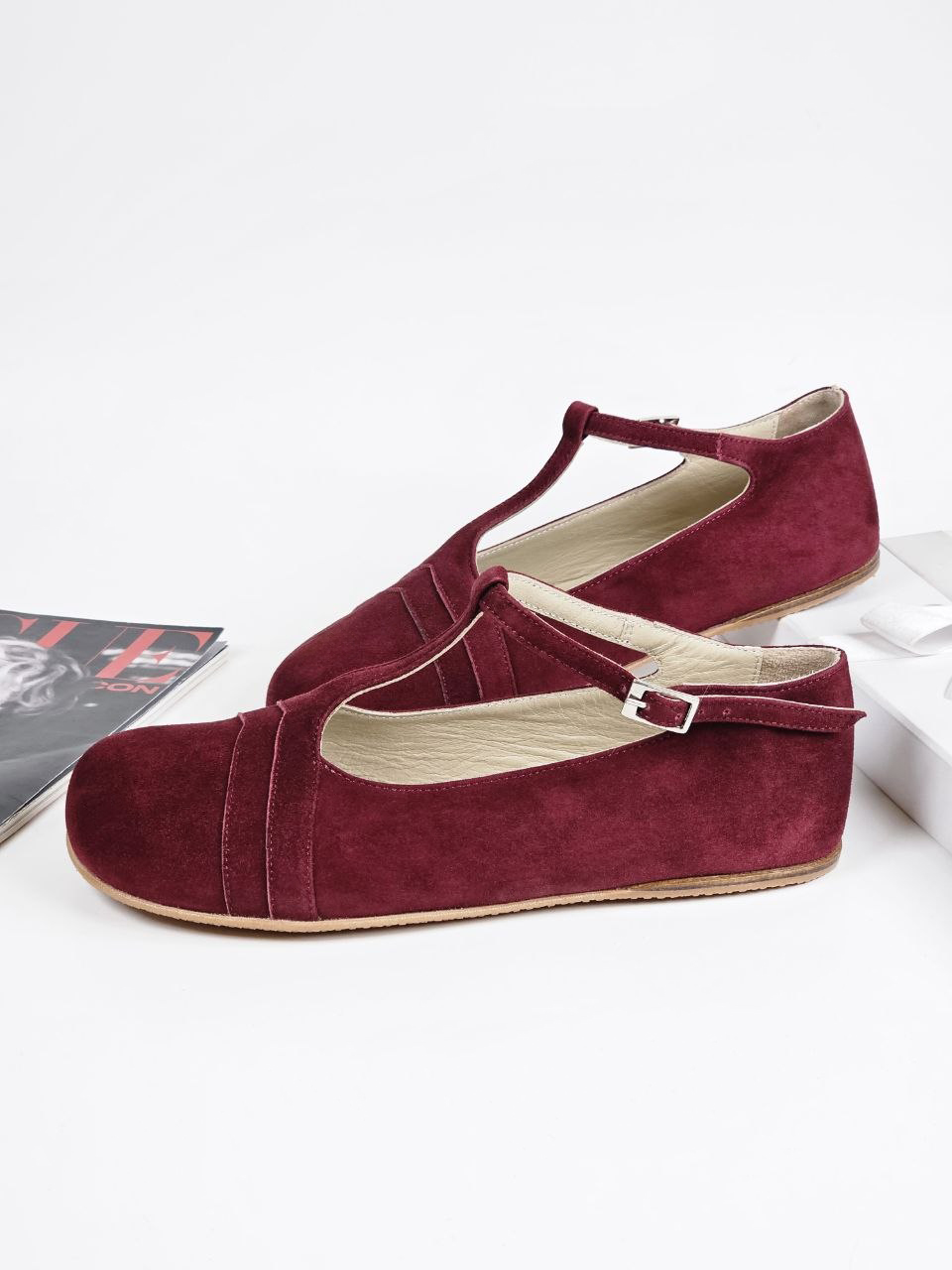 Barefoot Barbie Bordeaux Suede Zero Drop