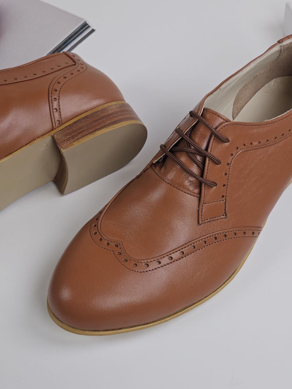 Women Oxfords Light Brown Leather 2 cm heel