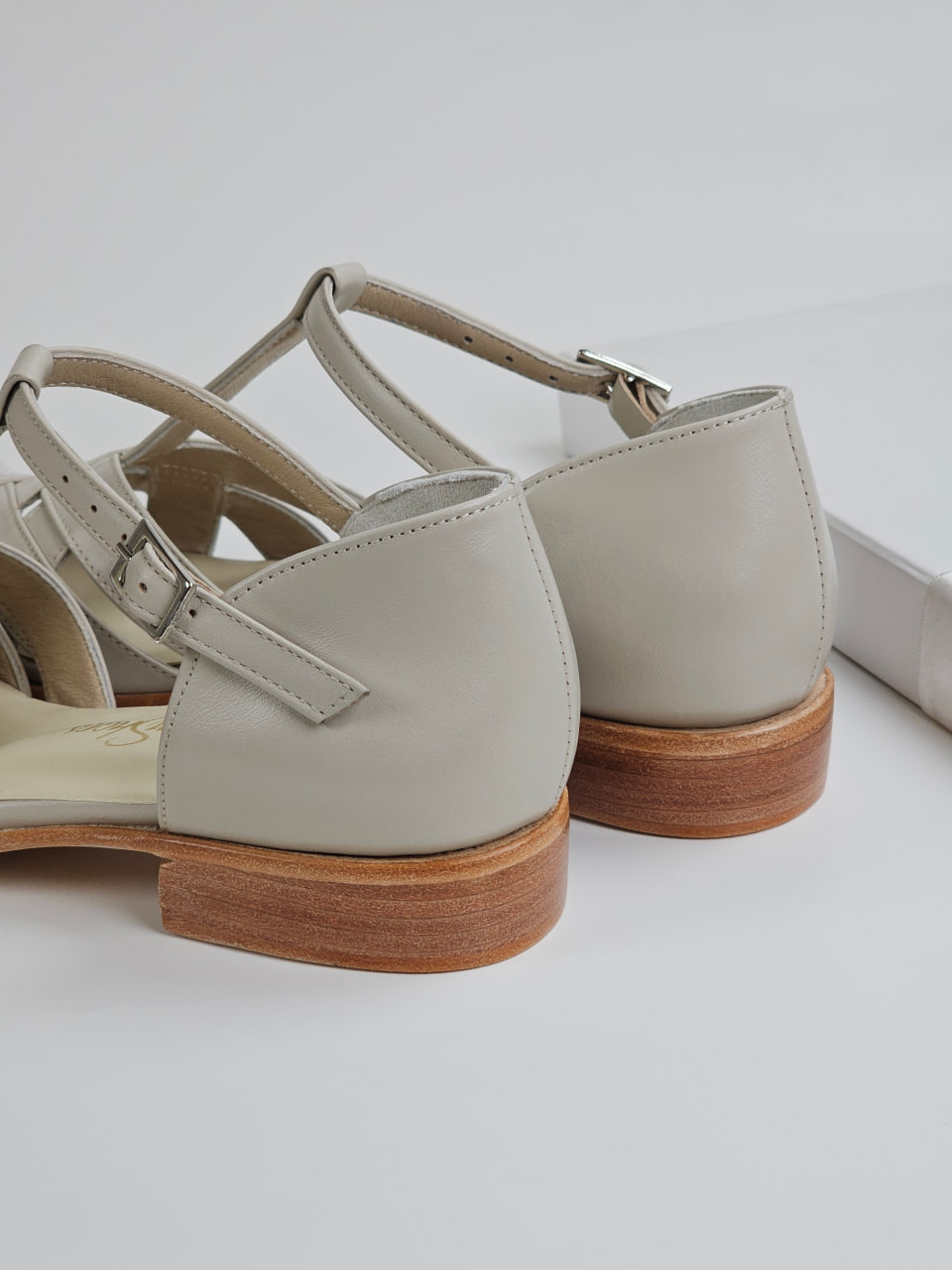 Summer Beige Leather 1.5 cm heel