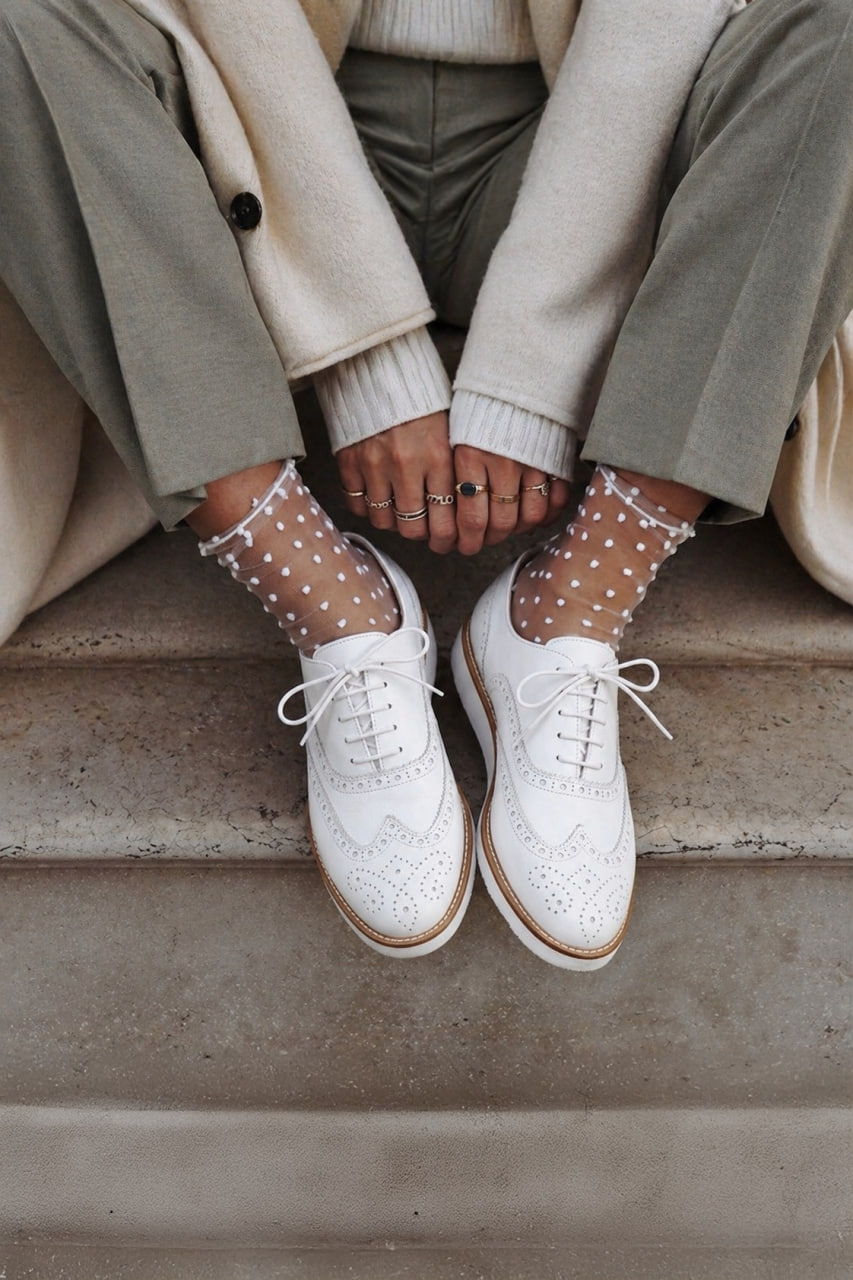 Brogue White Leather with Eva Sole