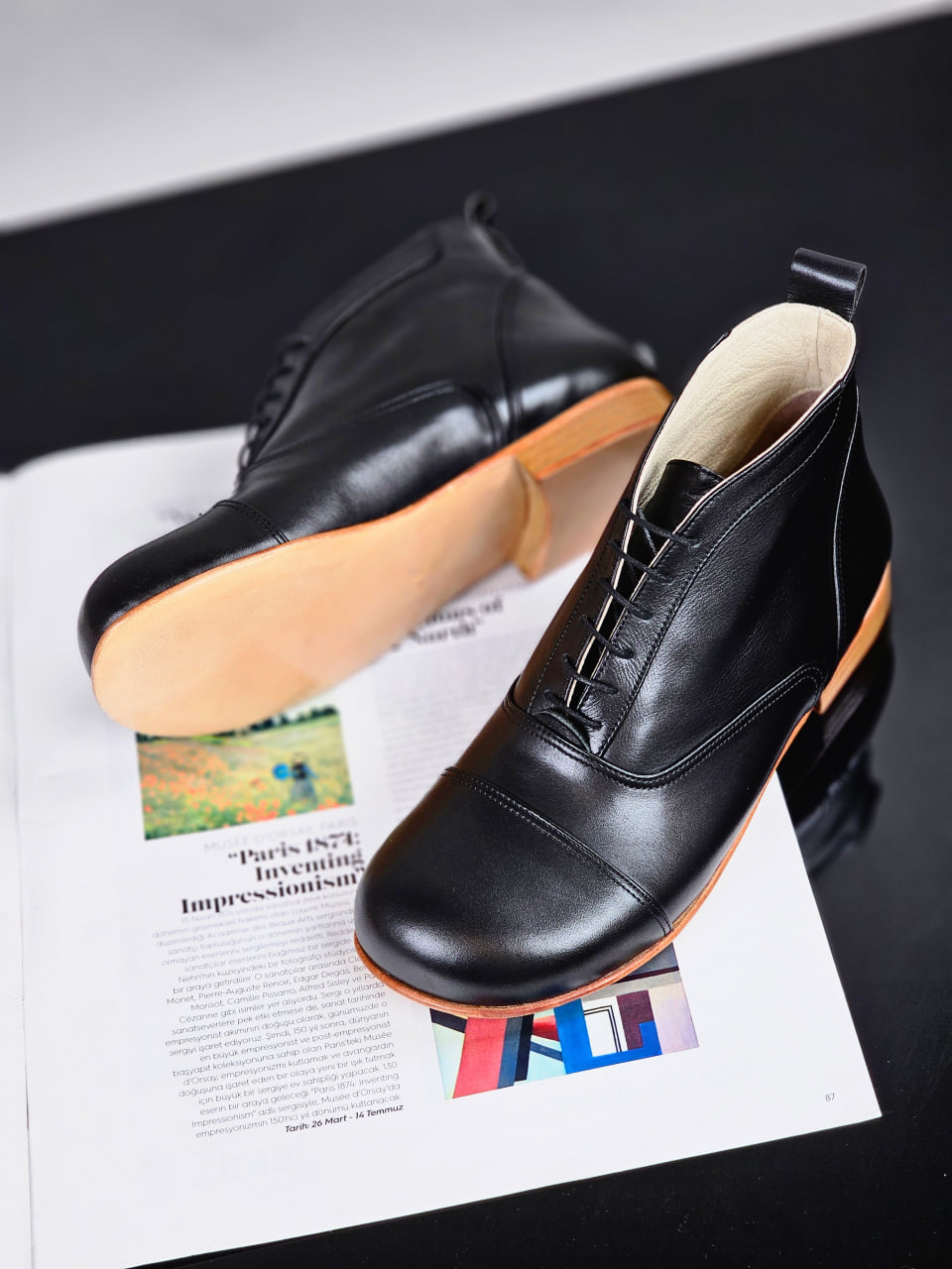 Barefoot Smooth Boots Black Leather 2 cm heel