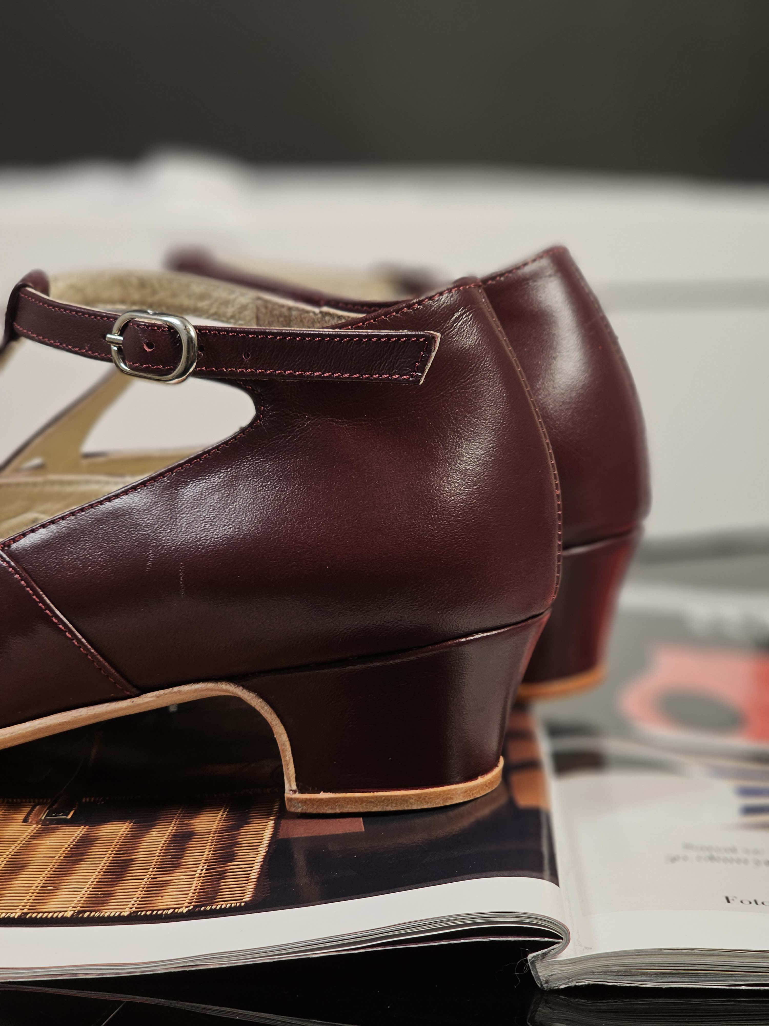 Spring Bordeaux Leather 4 cm heel