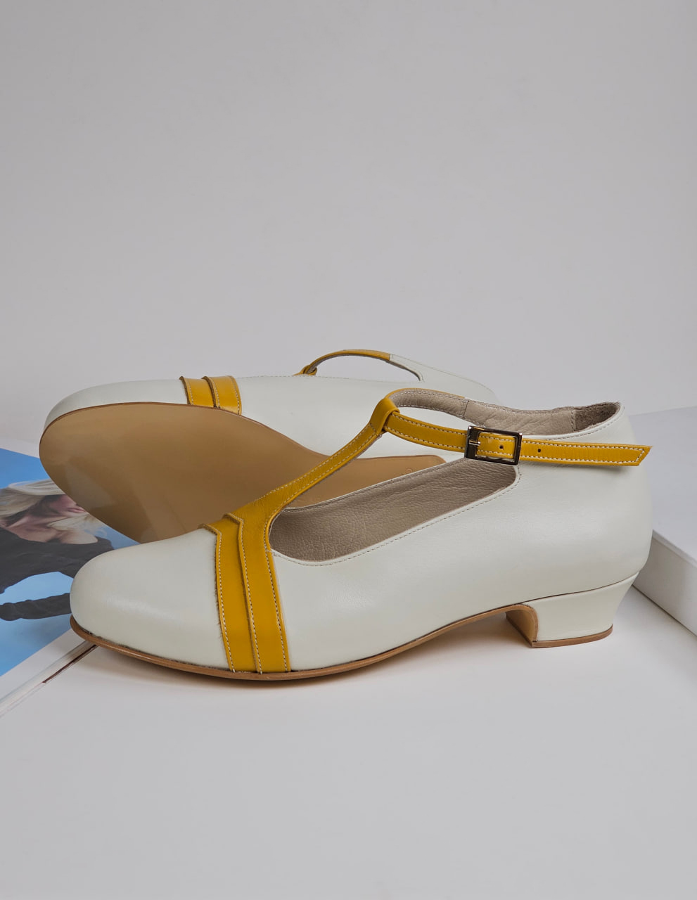 Barbie Broken White & Yellow Leather 3 cm heel