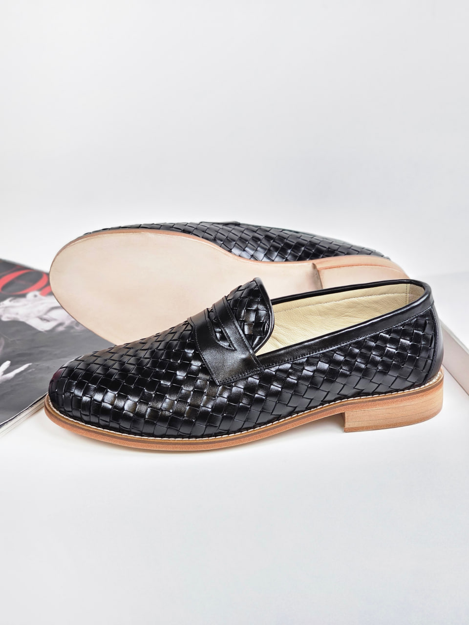 Loafers Black Weave Leather 2 cm heel