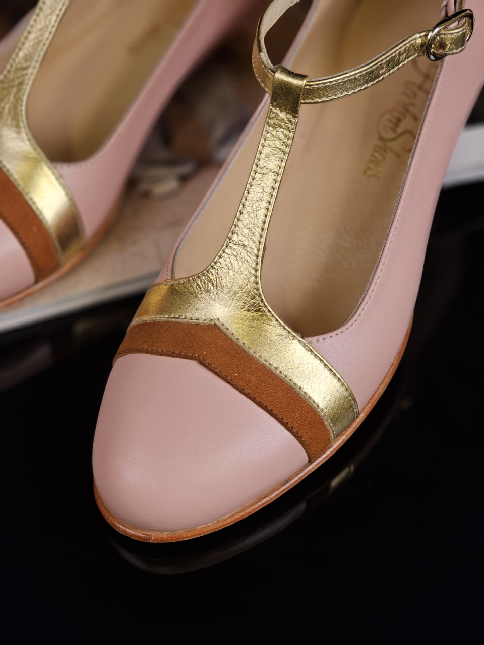 Barbie Pink & Gold Leather & Caramel Suede 3 cm heel