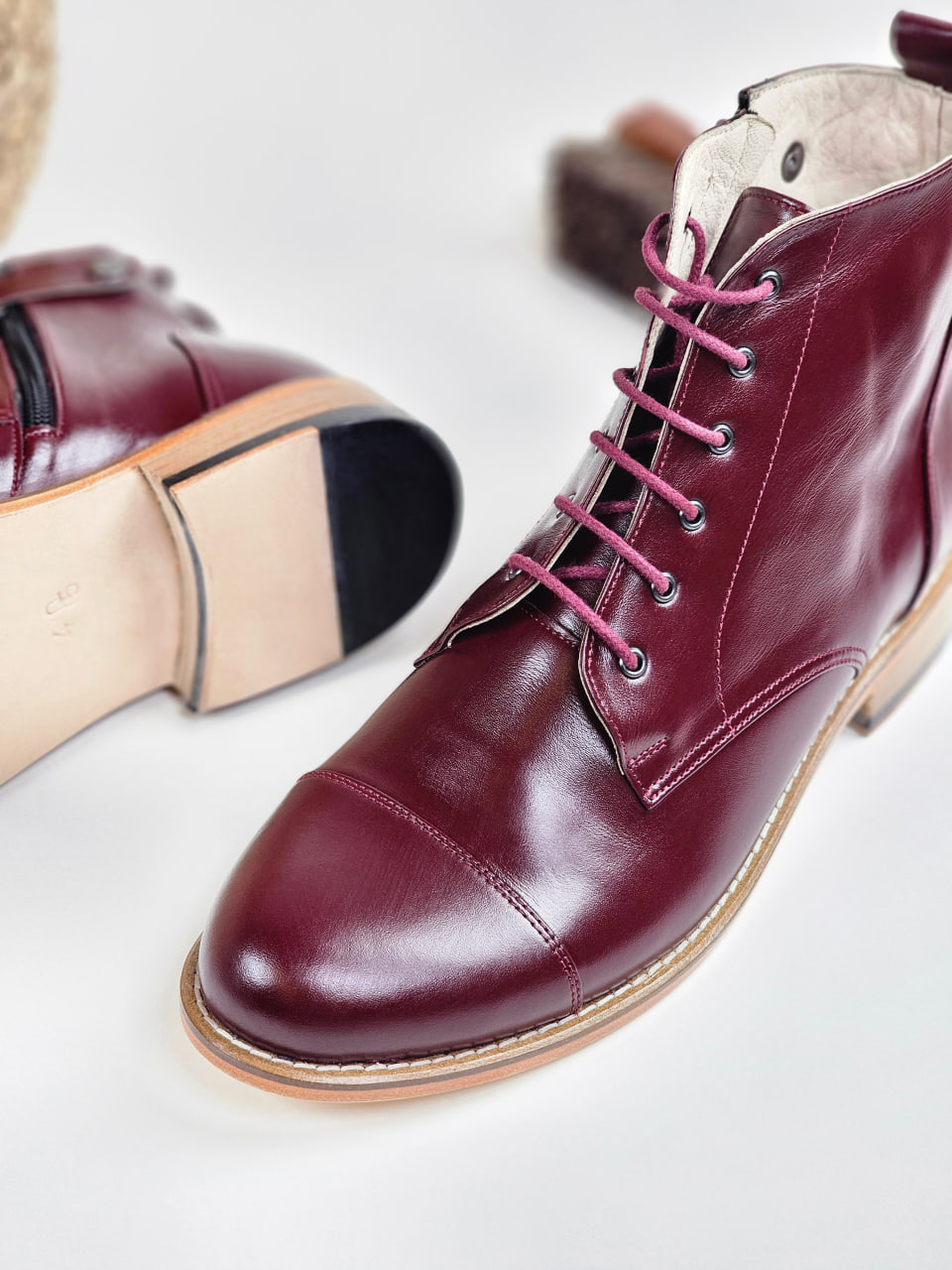 Derby Boots with Zipper Bordeaux Leather 2 cm heel