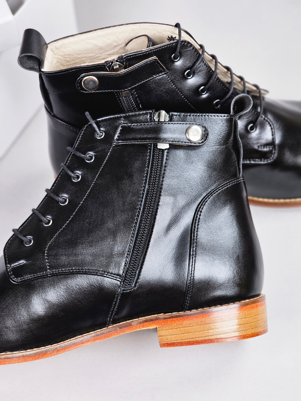 Derby Boots Black Leather with Zipper 2 cm heel