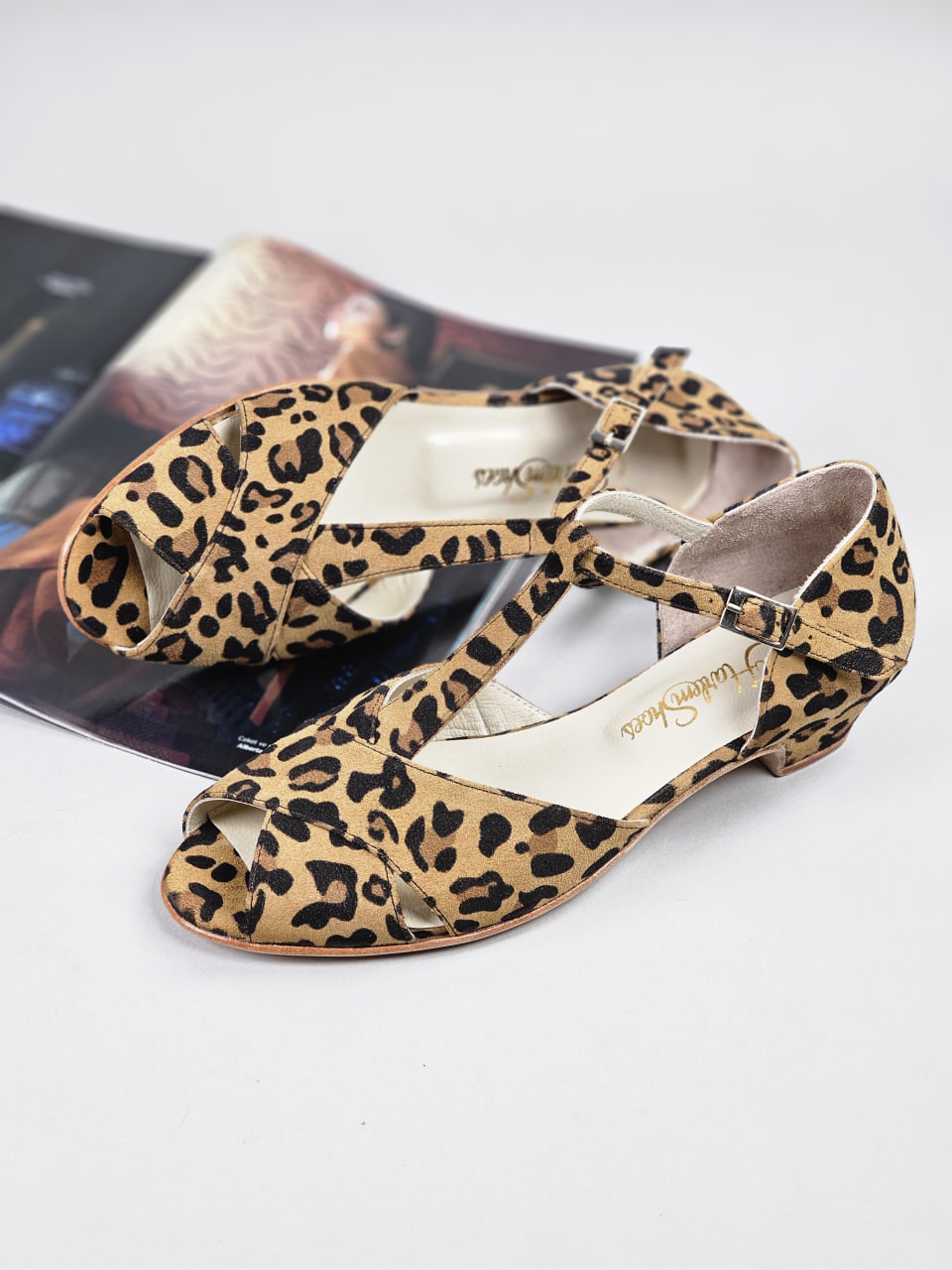 Doris Leopard Suede 3 cm heel