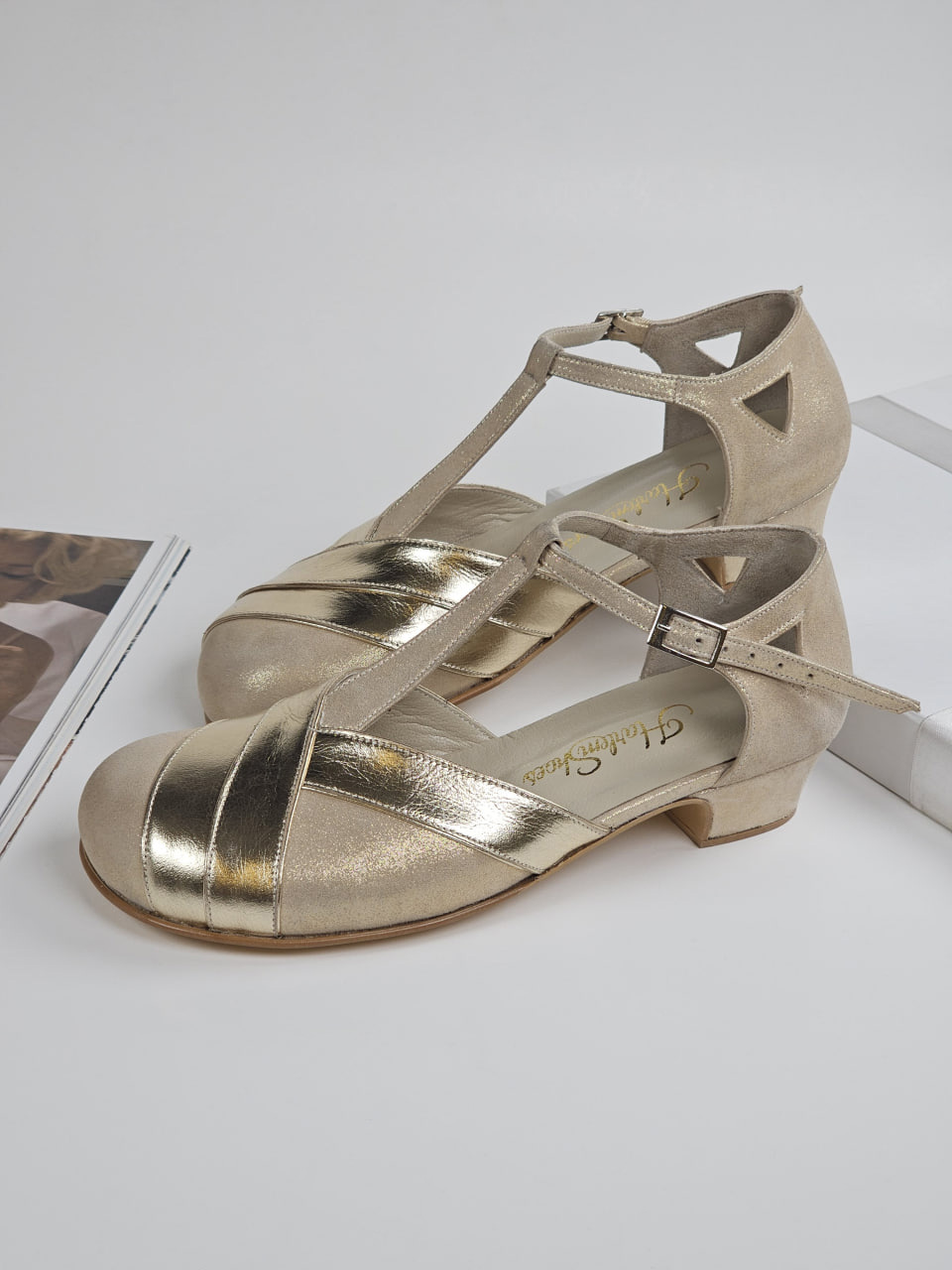 Barefoot Sugar Golden Suede & Platinum Gold Lines 4 cm heel