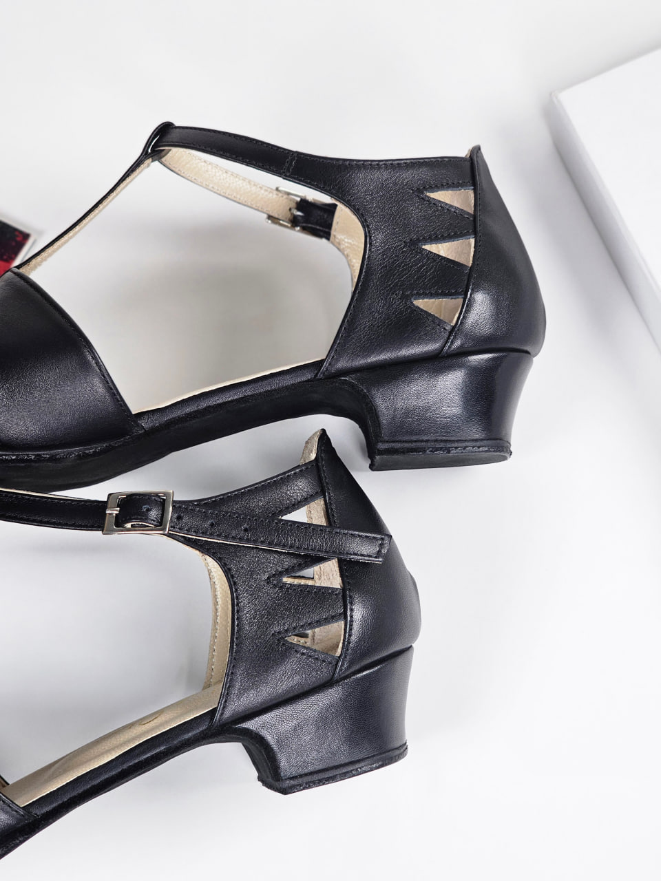 Harmony Black Leather 4 cm heel