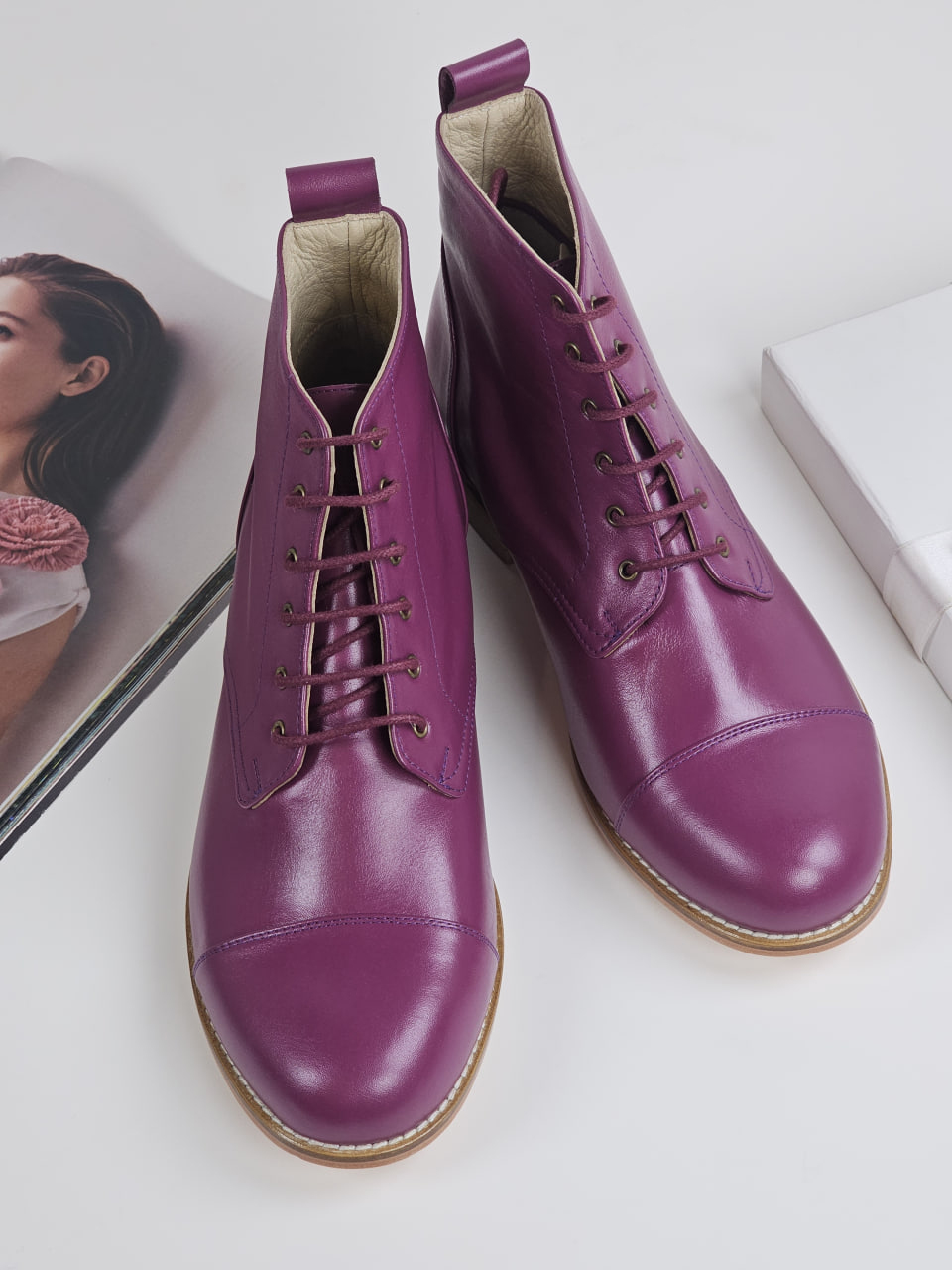 Derby Boots Aubergine Leather 2 cm heel