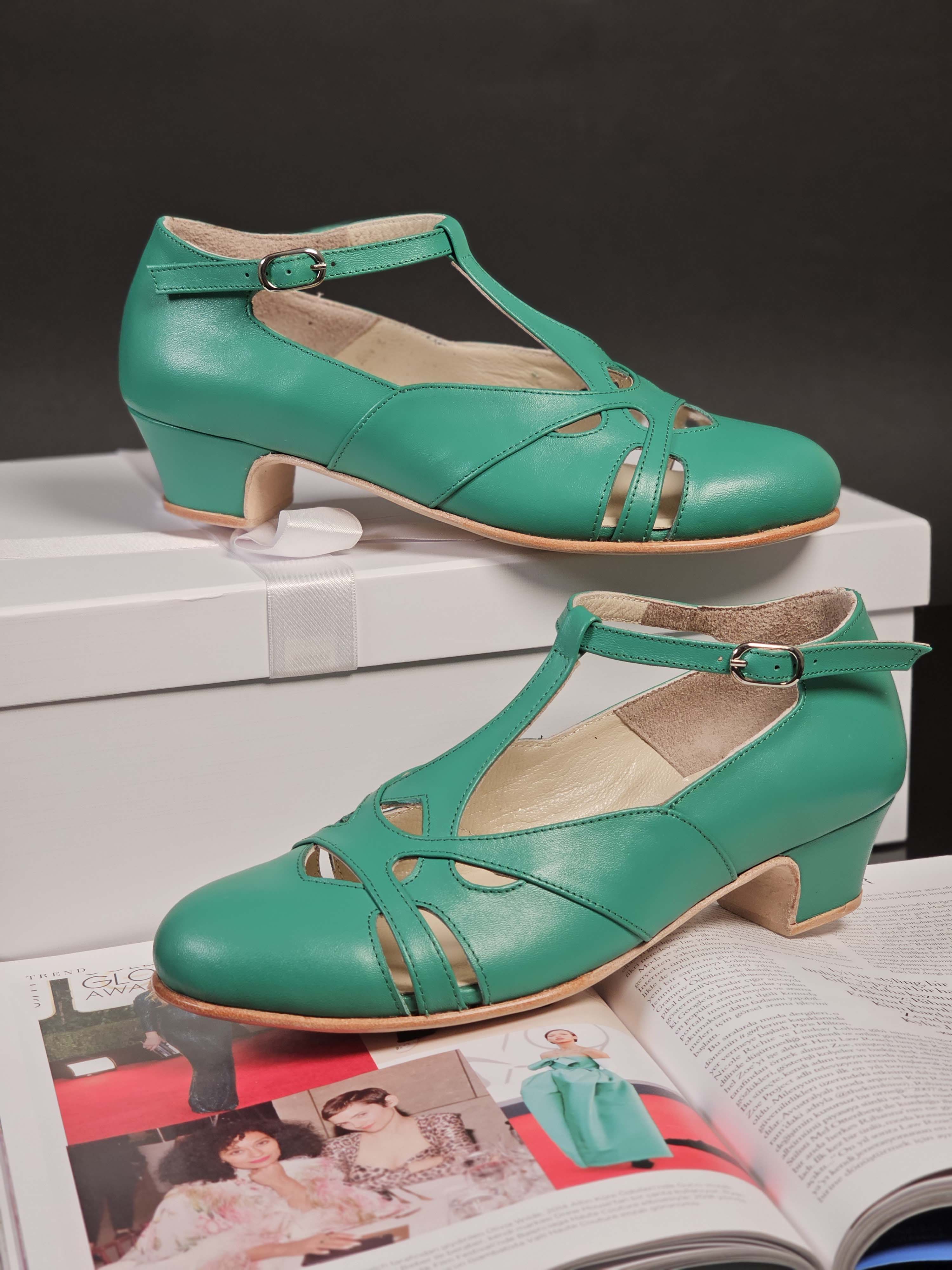 Spring Apple Green Leather 4 cm heel