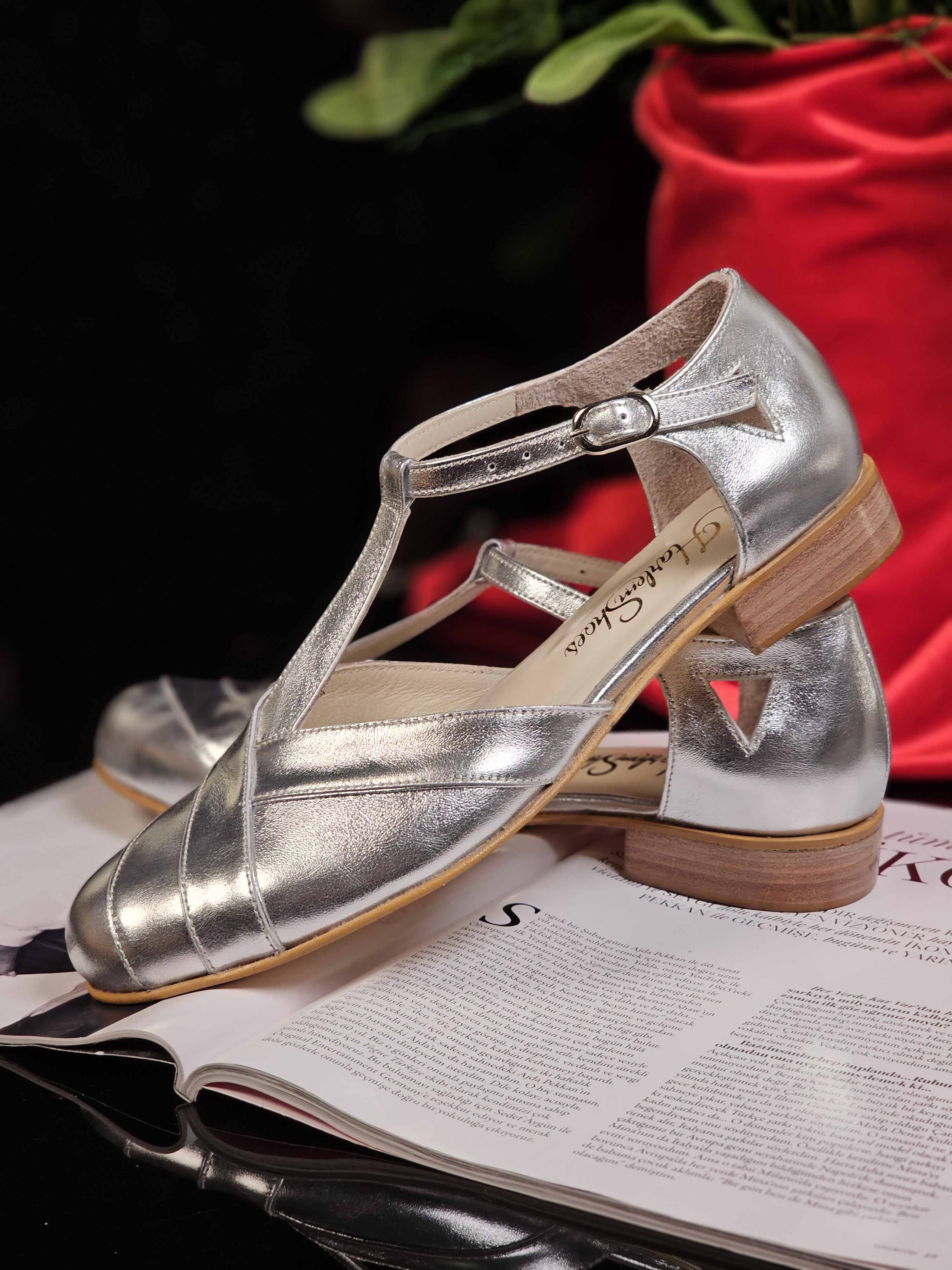 Sugar Silver Leather 2 cm heel