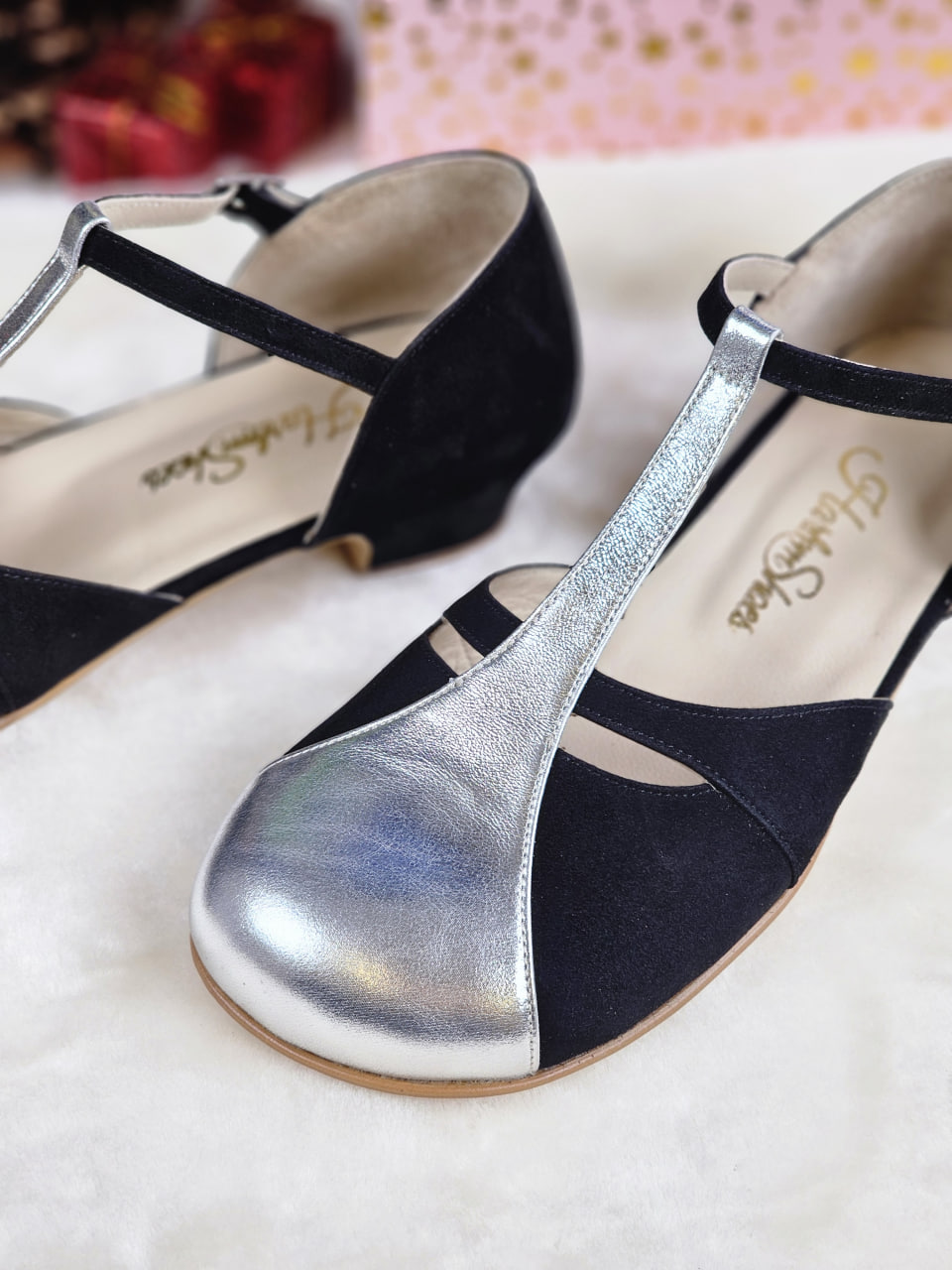 Isabel Black Suede & Nose Silver Leather 3 cm heel