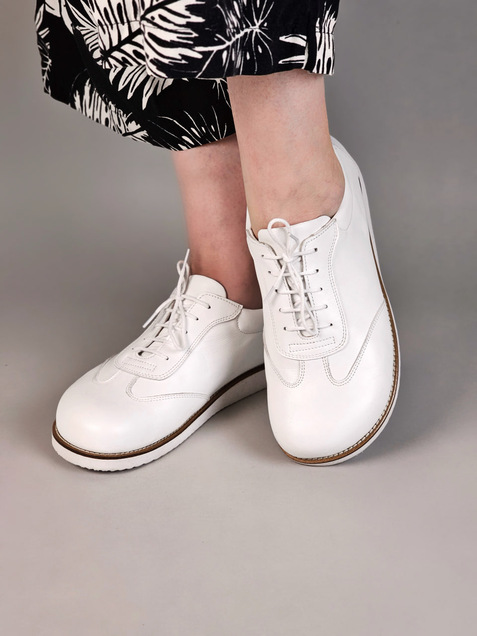 Barefoot New York White Leather