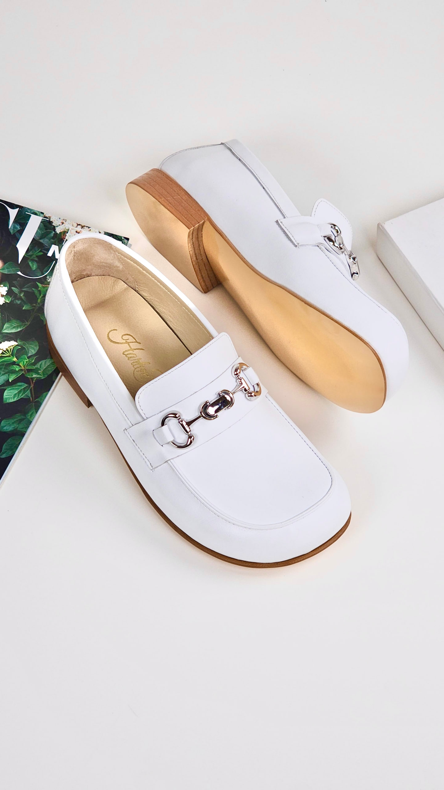 Barefoot Loafers White Leather With Metal Buckle 2 cm heel