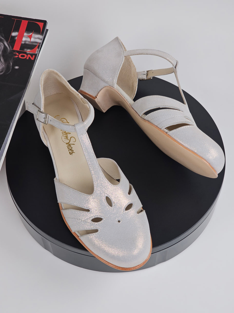 Rosy Shiny Cream Leather 3 cm heel