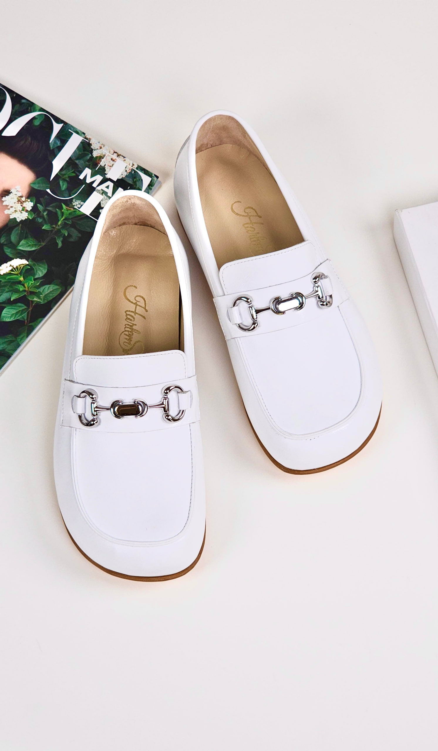 Barefoot Loafers White Leather With Metal Buckle 2 cm heel