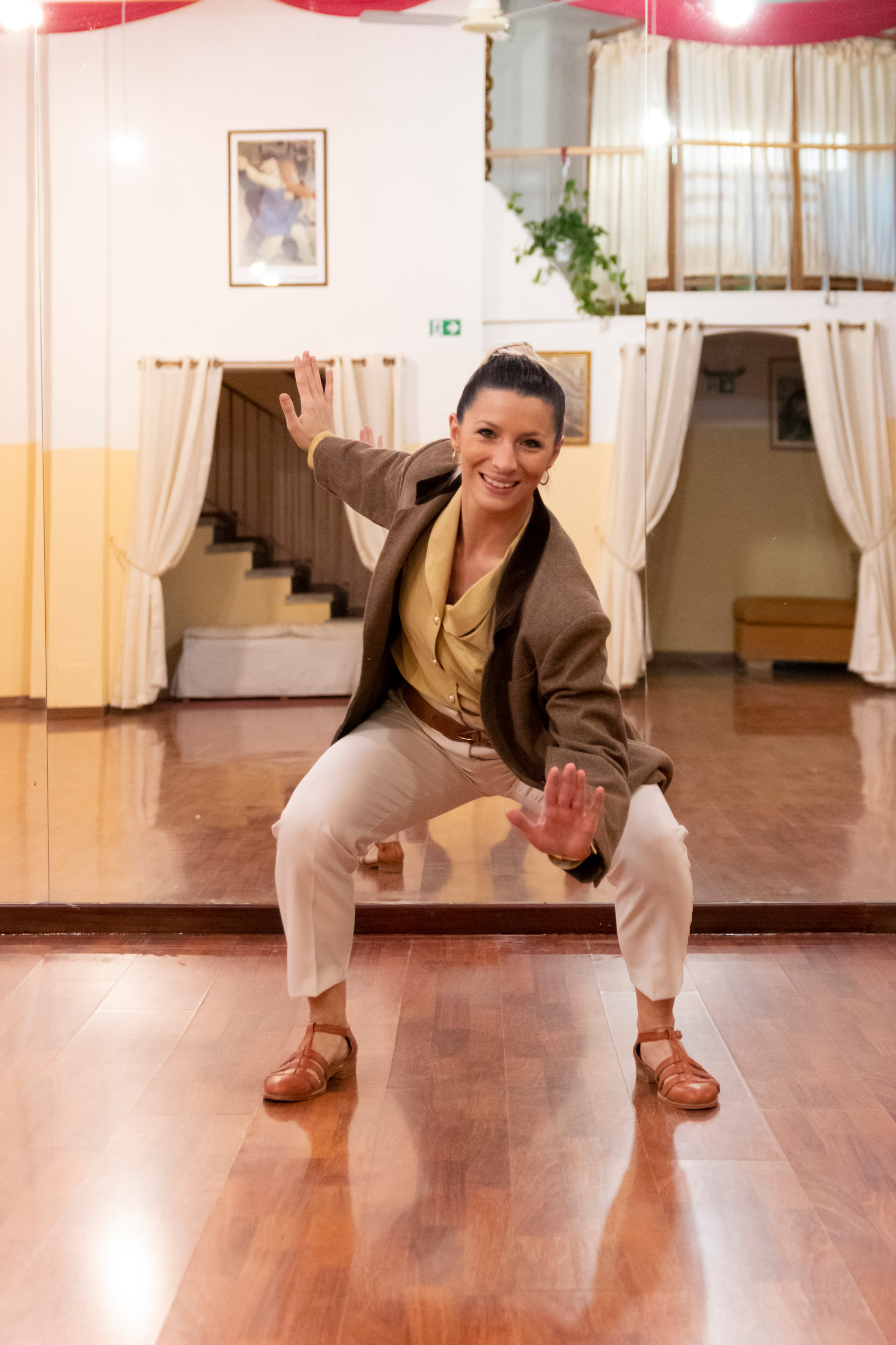 Sandals Light Brown Leather 2 cm heel