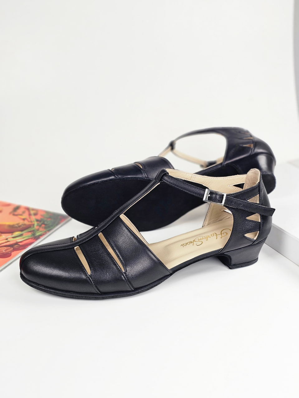 Harmony Black Leather 4 cm heel