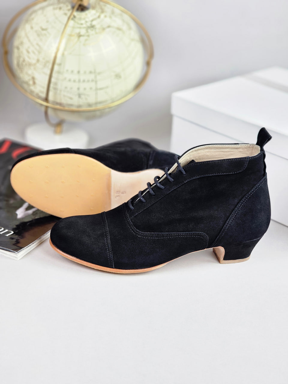 Smooth Boots Black Suede 4 cm heel