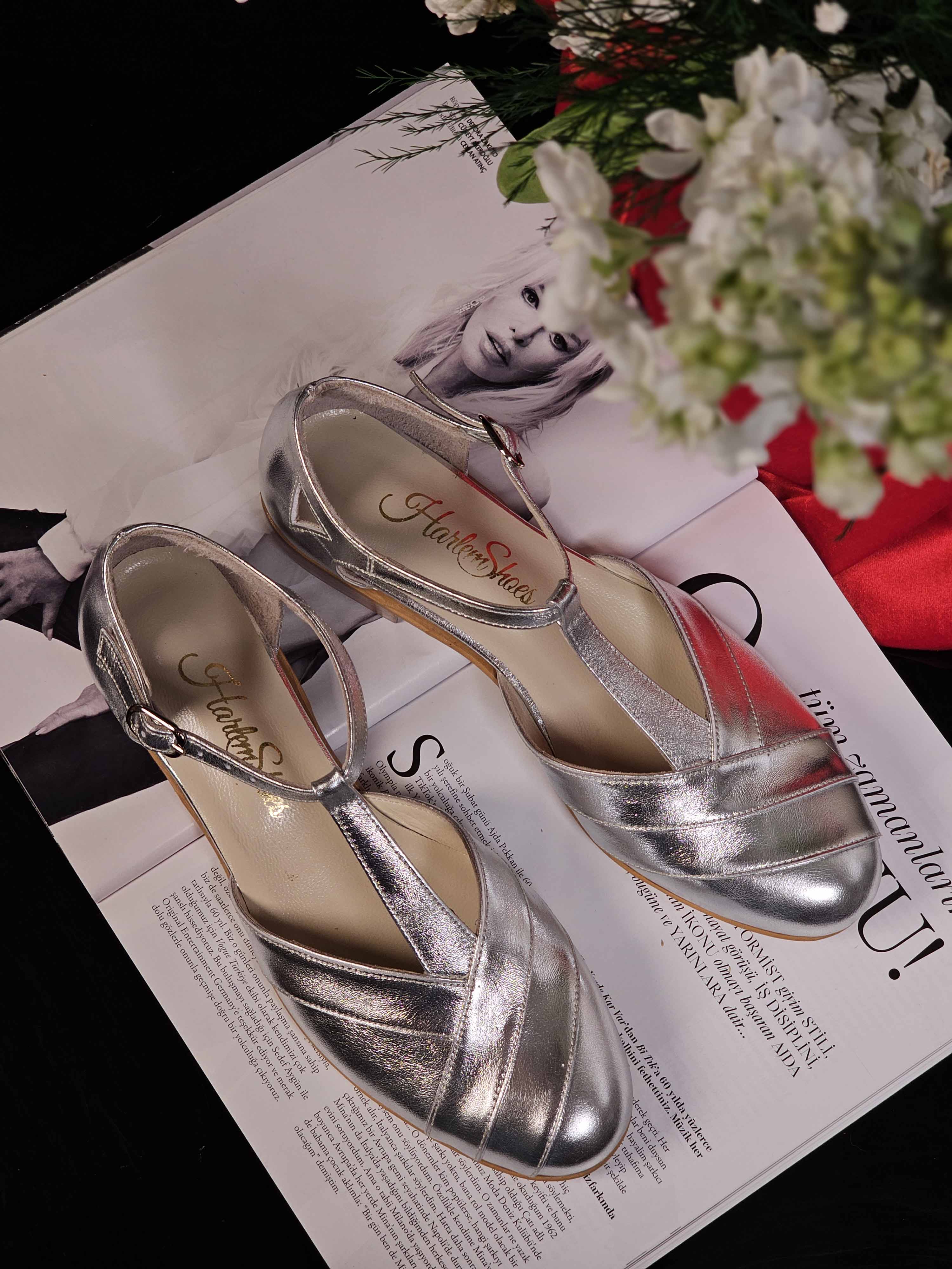 Sugar Silver Leather 2 cm heel