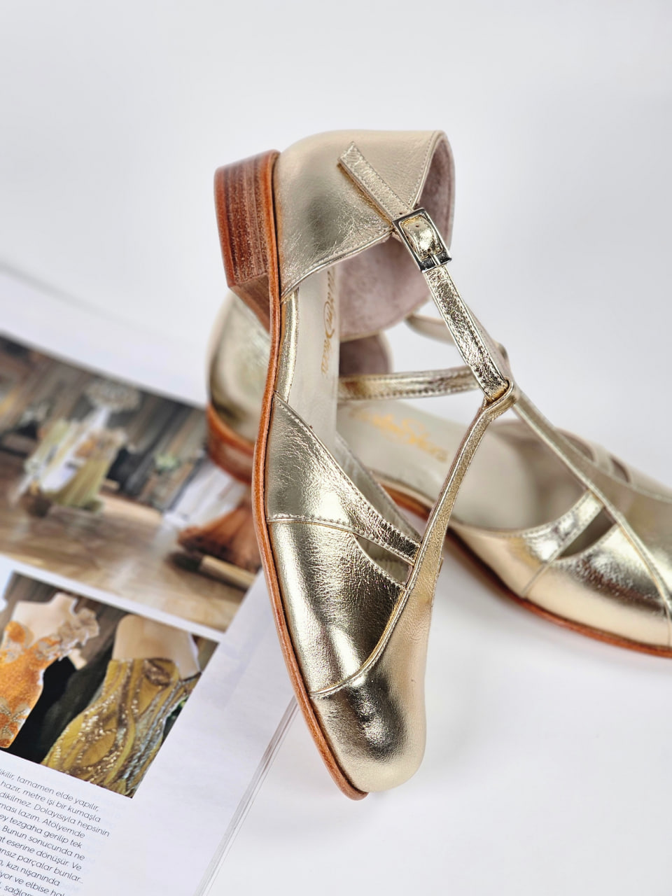 Isabel Platinum Gold Leather 2 cm heel