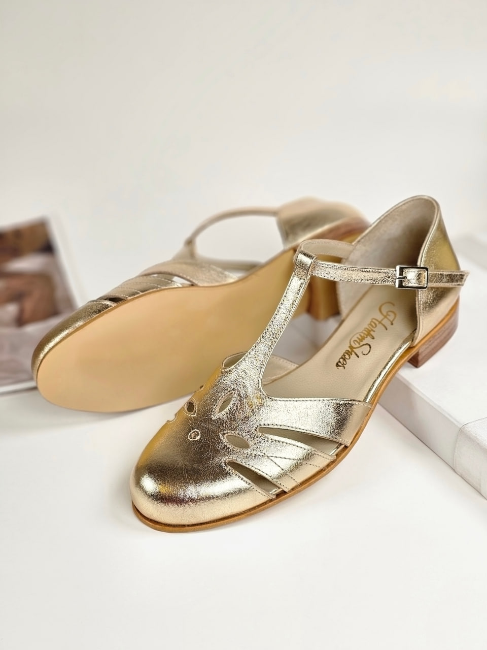 Rosy Platinum Gold Leather 2 cm heel