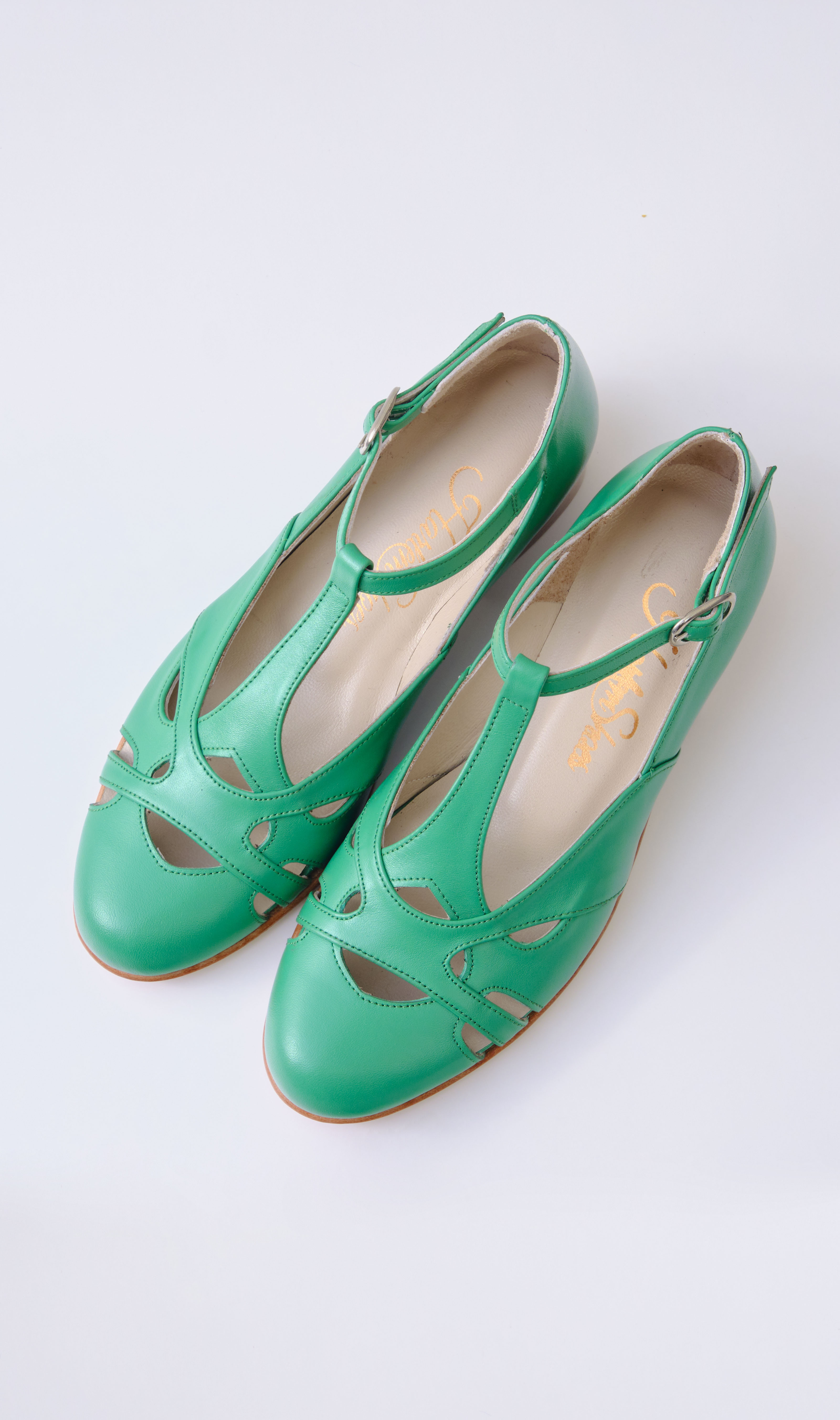 Spring Apple Green Leather 2 cm heel