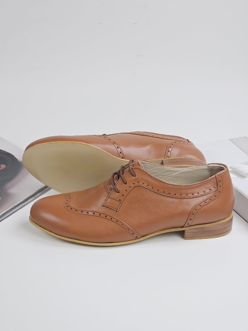Oxfords Light Brown Leather 2 cm heel