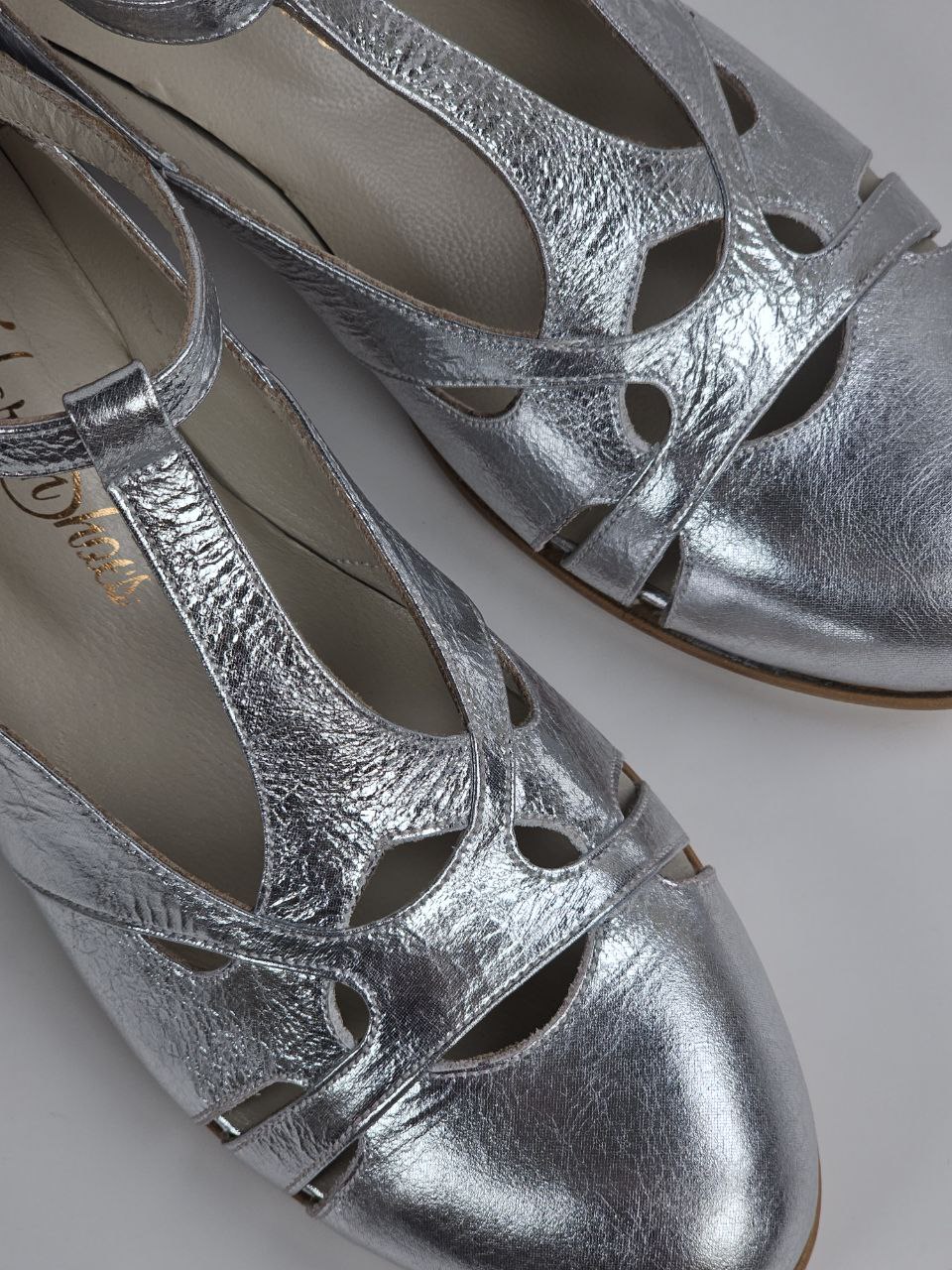 Spring Silver Leather 2 cm heel