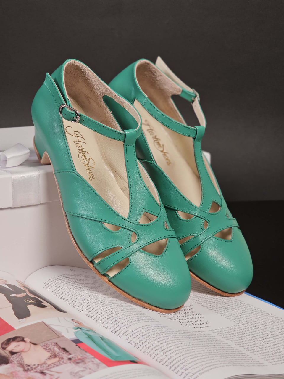 Spring Apple Green Leather 4 cm heel