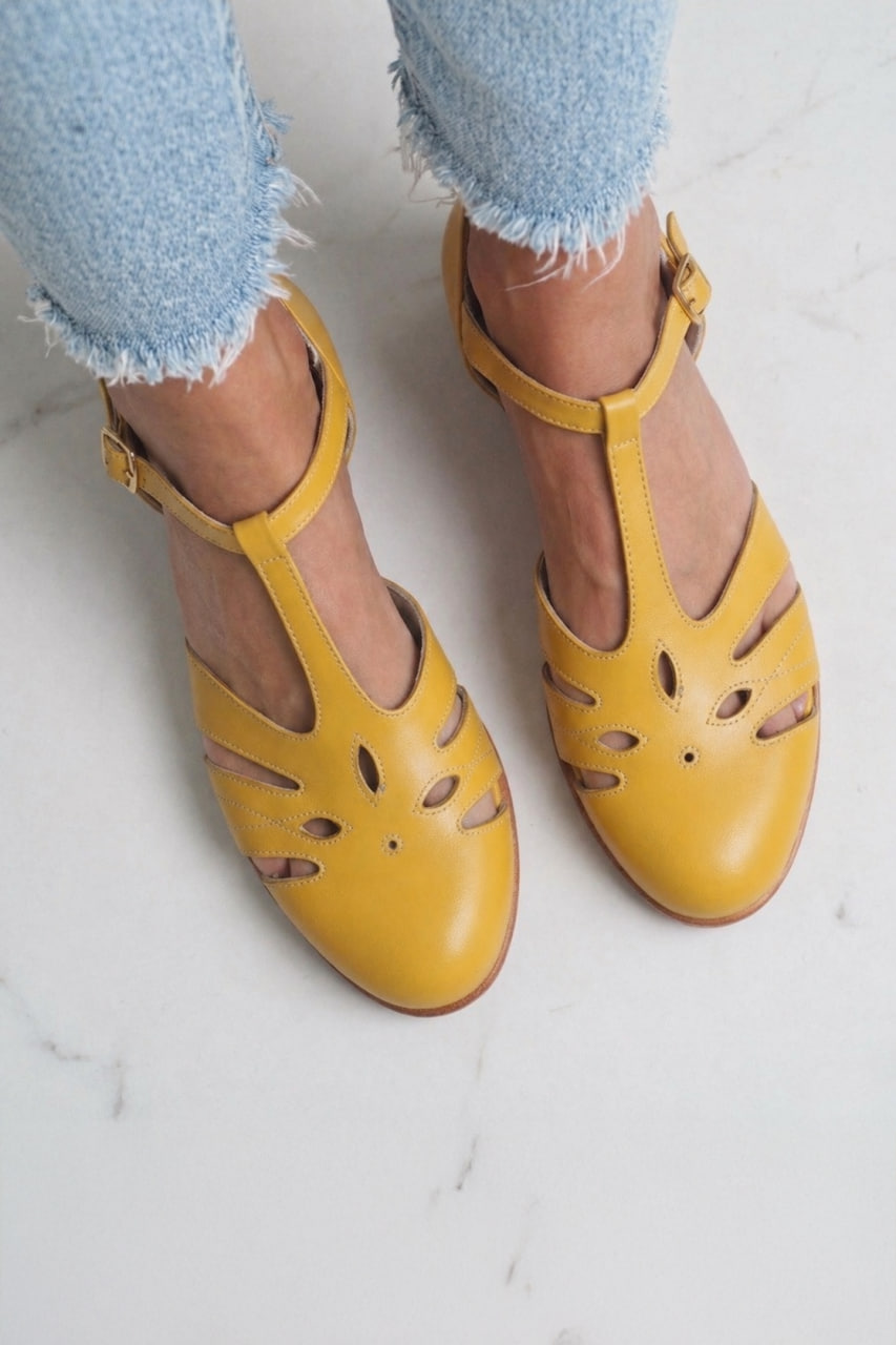 Rosy Yellow Leather 3 cm heel