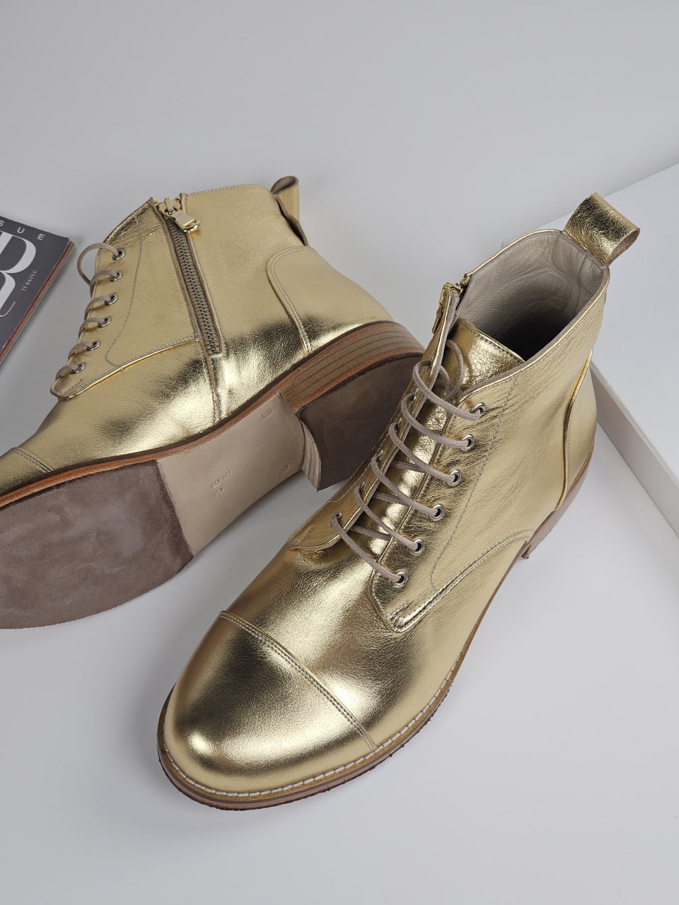 Derby Boots with Zipper Gold Leather 2 cm heel