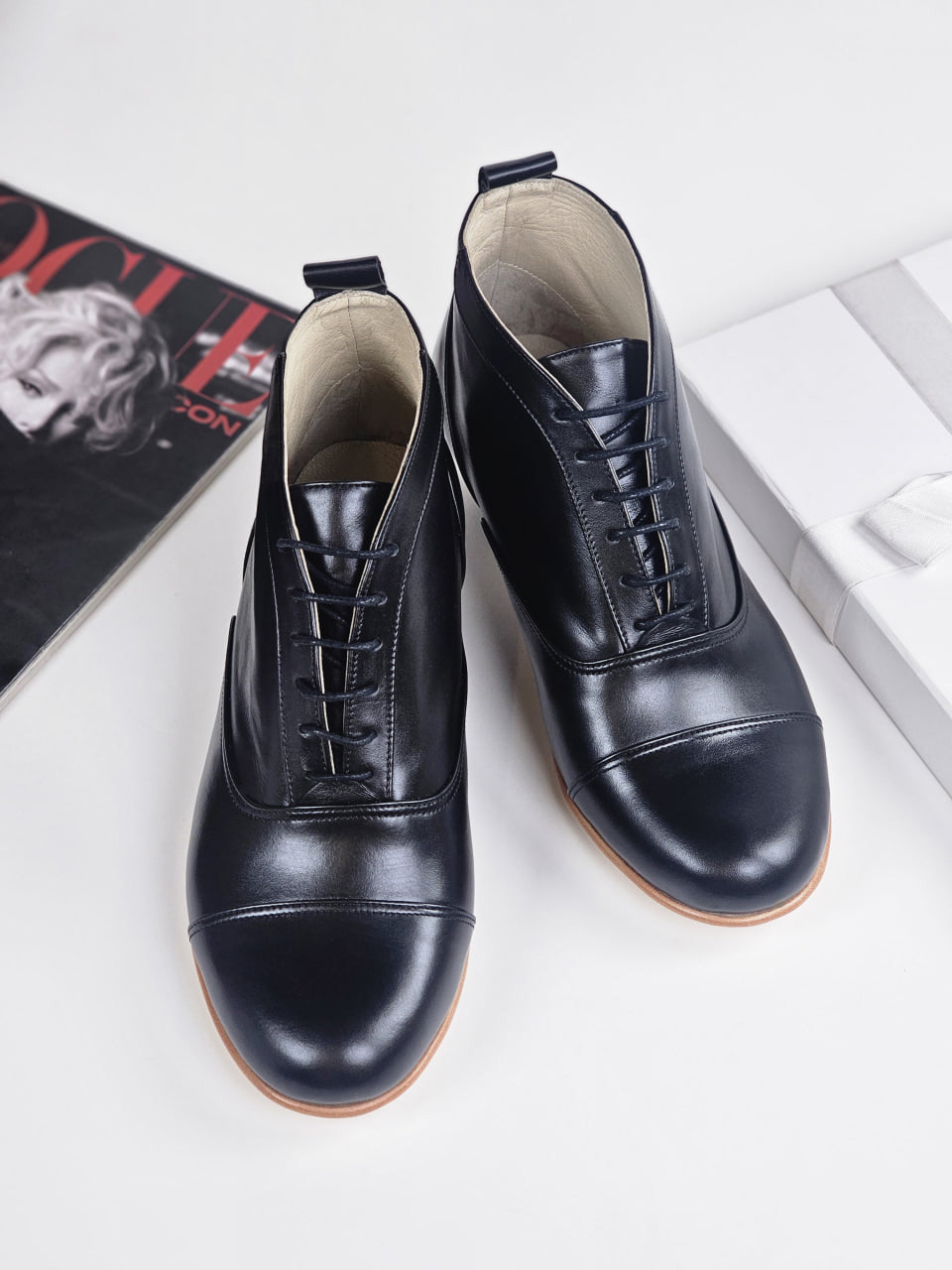 Smooth Boots Black Leather 4 cm  heel