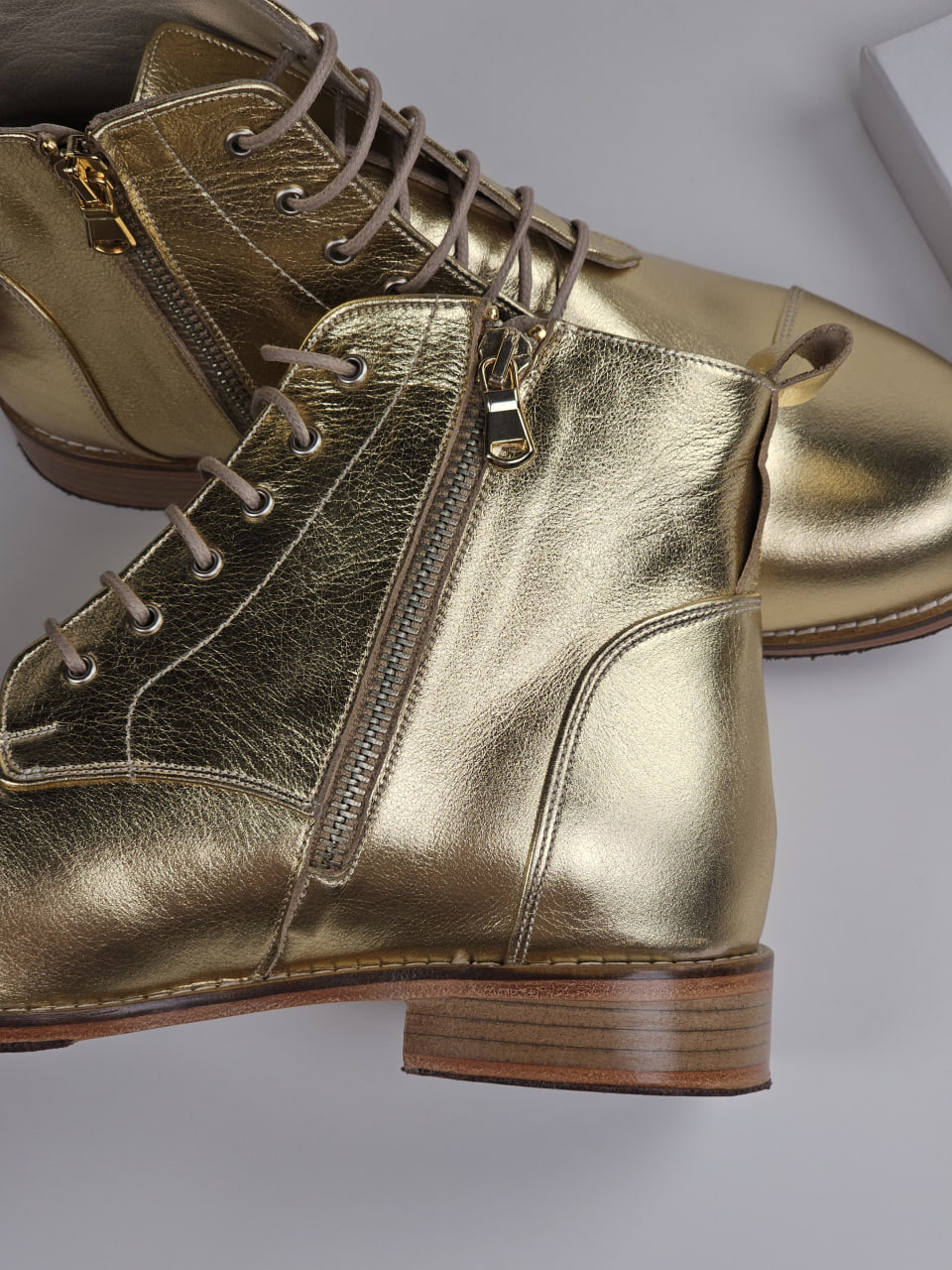 Derby Boots with Zipper Gold Leather 2 cm heel