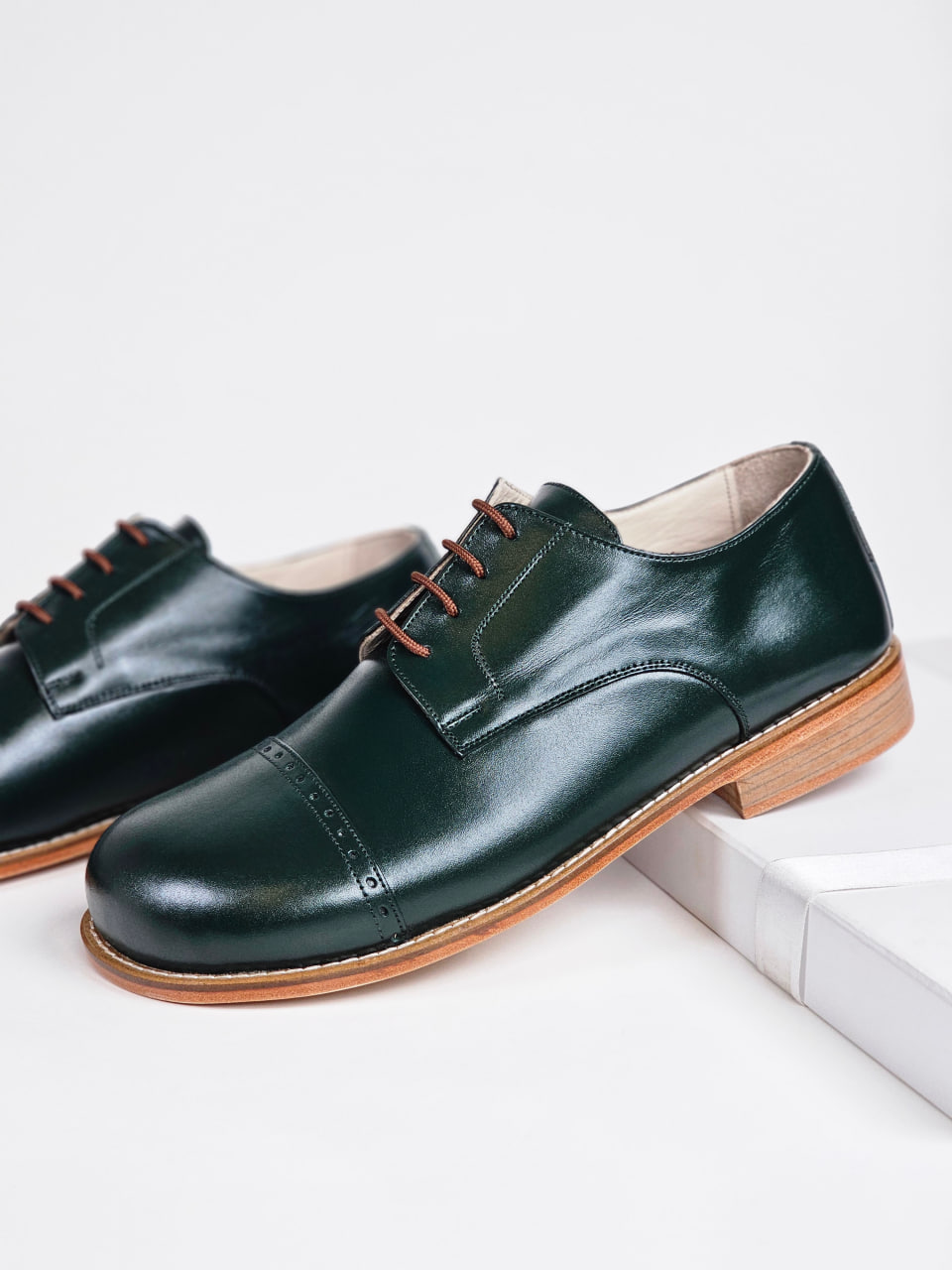 Barefoot California Jungle Green Leather 2 cm heel