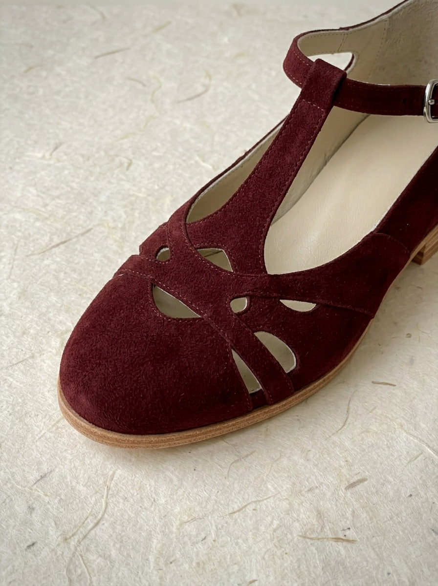 Spring Bordeaux Suede 2 cm heel