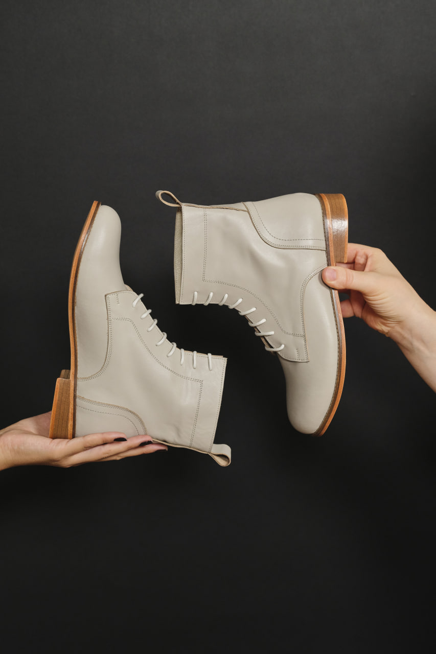 Harlem Boots Beige Leather 2 cm heel