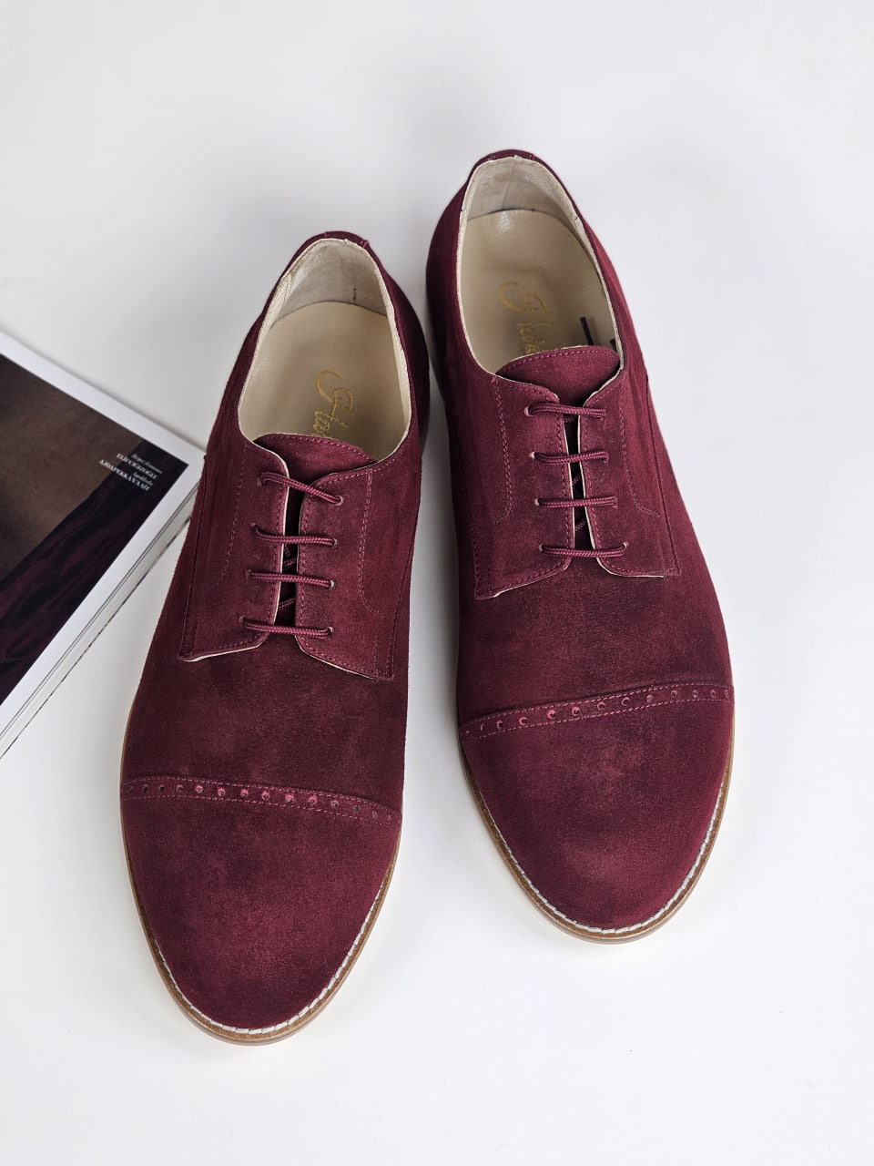 California Bordeaux Suede 2 cm heel