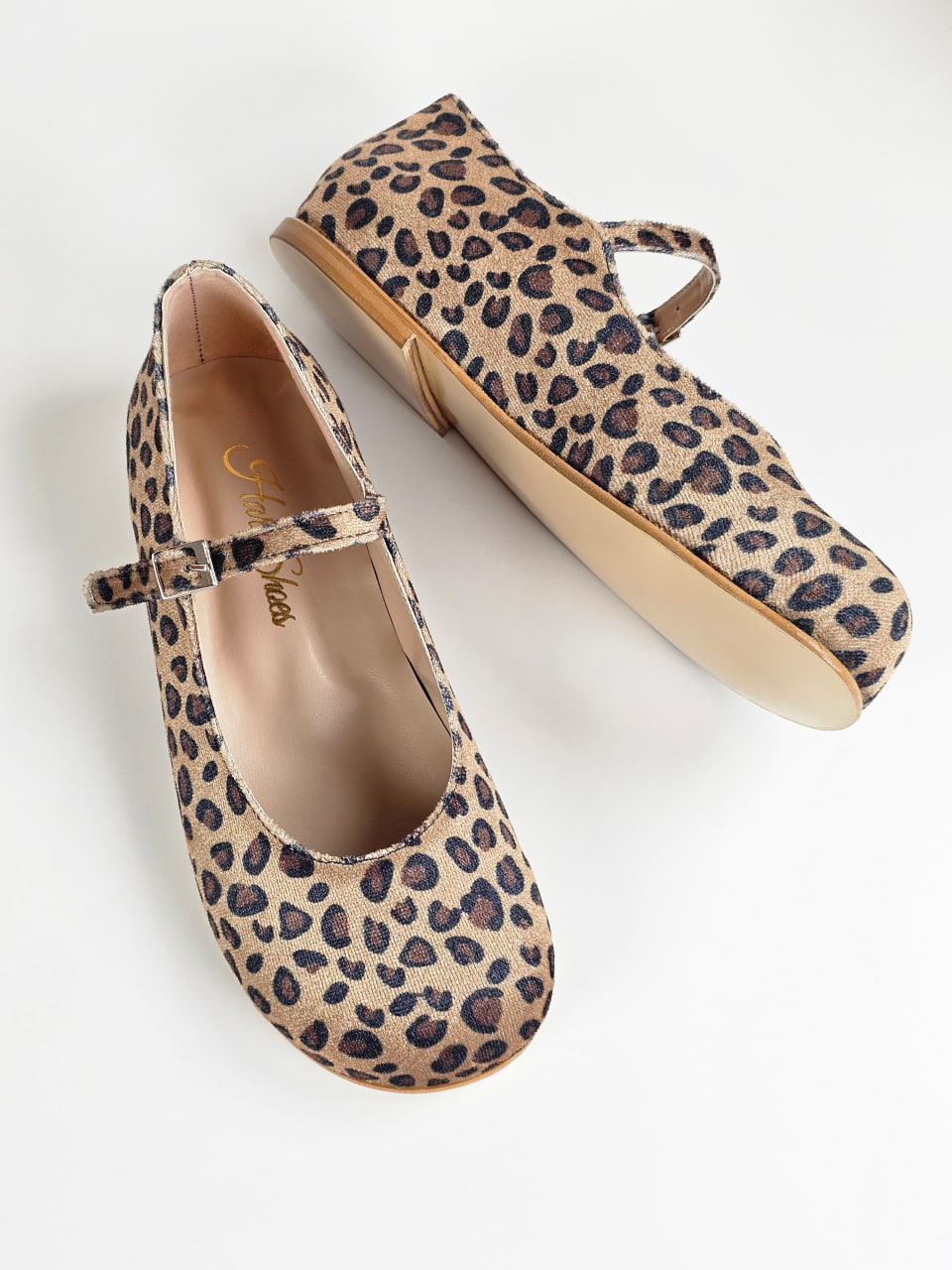 Barefoot Mary Jane Vegan Leopard Textile 0.5 cm heel