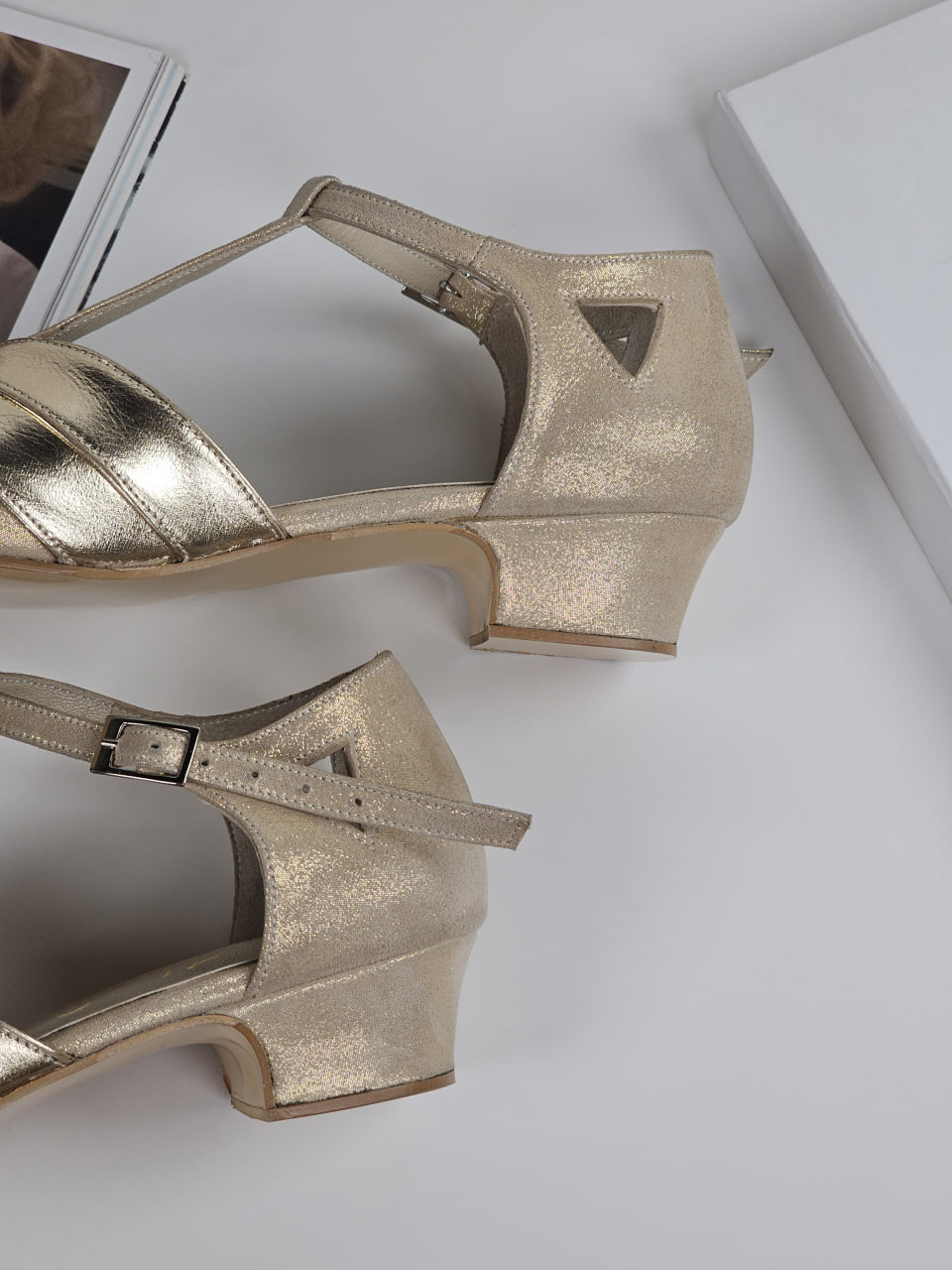 Barefoot Sugar Golden Suede & Platinum Gold Lines 4 cm heel